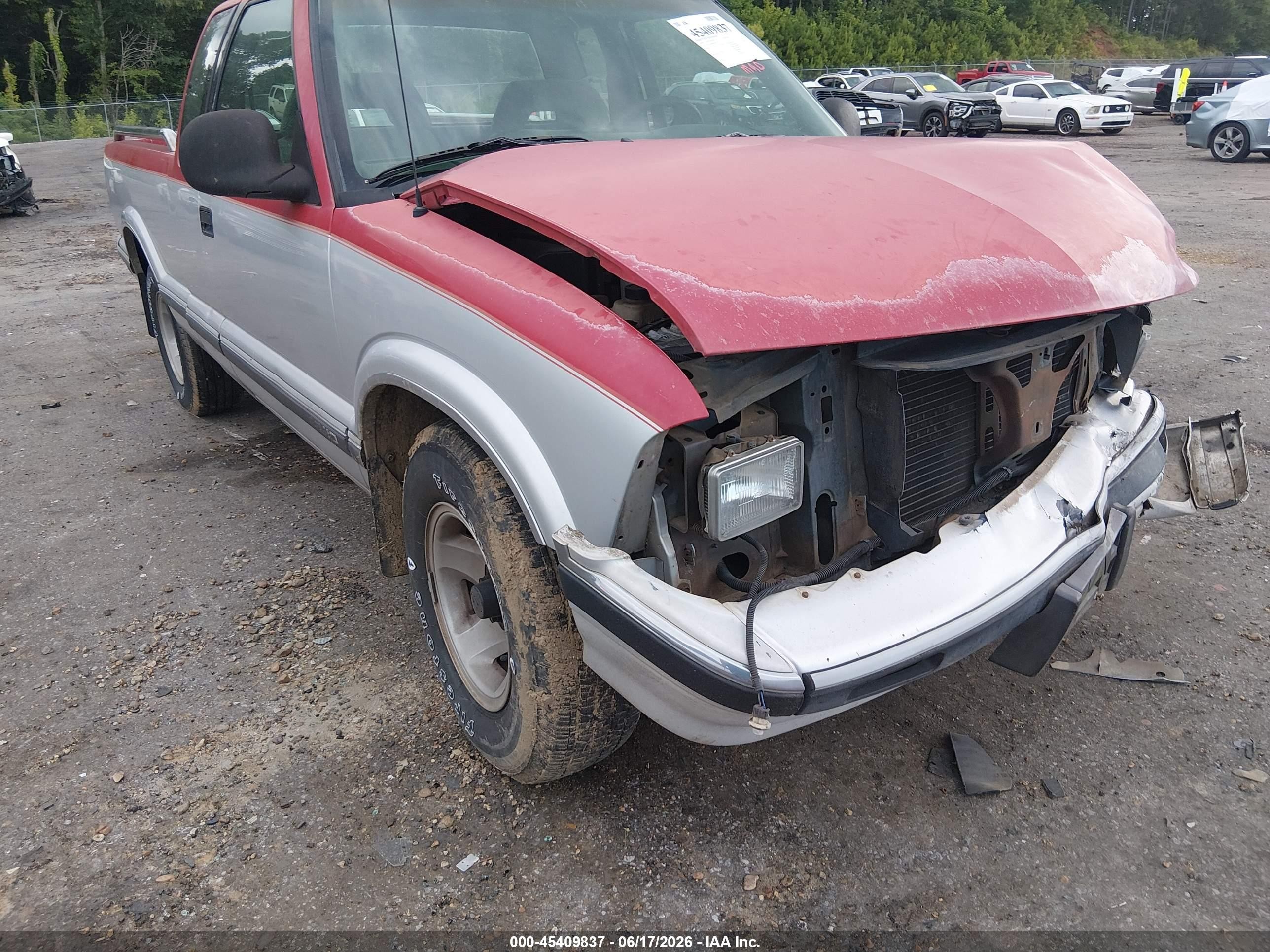 1994 Chevrolet S Truck S10 Silver vin: 1GCCS19Z4R8154482