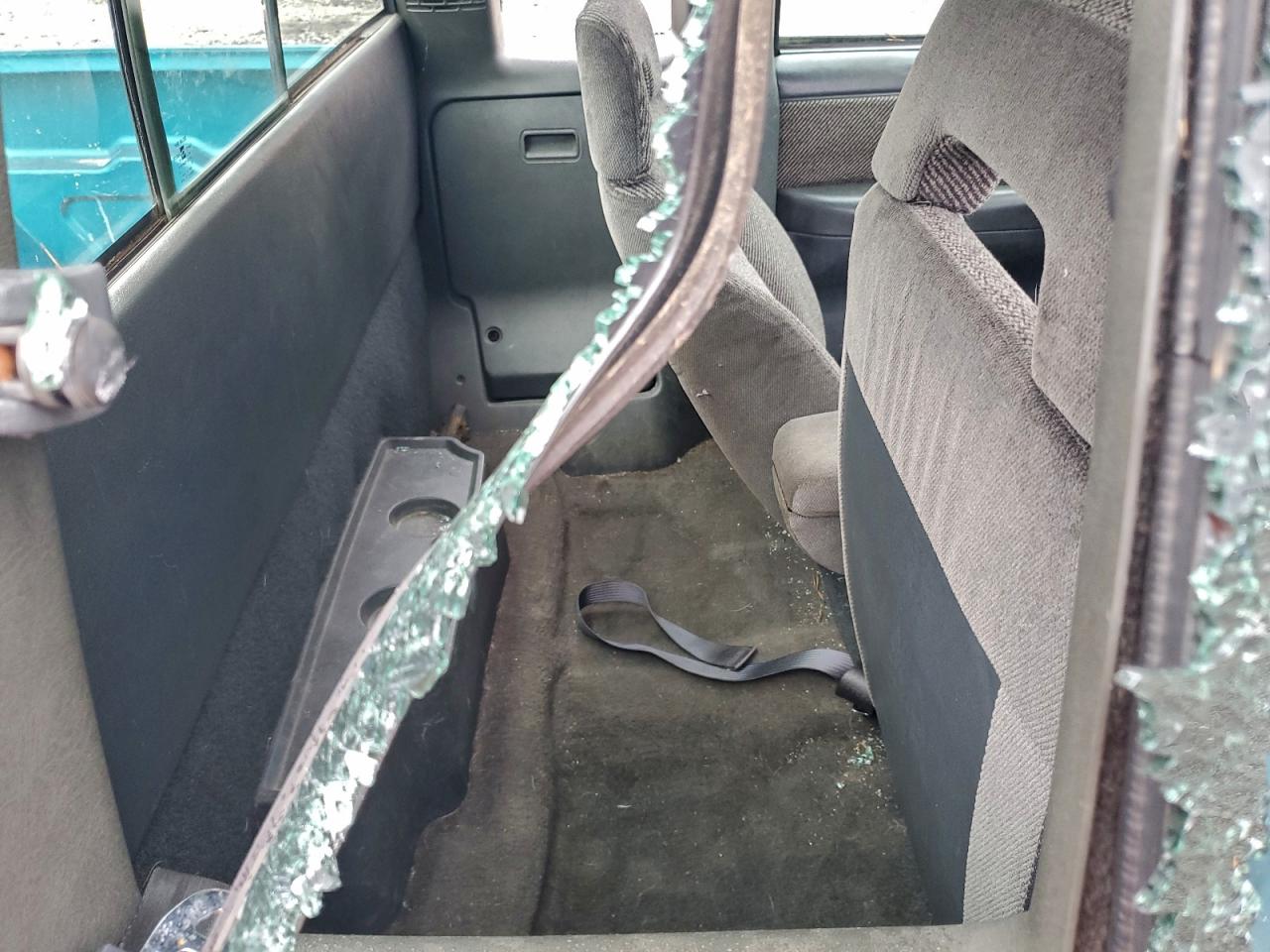 1995 Chevrolet S Truck S10 Turquoise vin: 1GCCS19Z5S8182300
