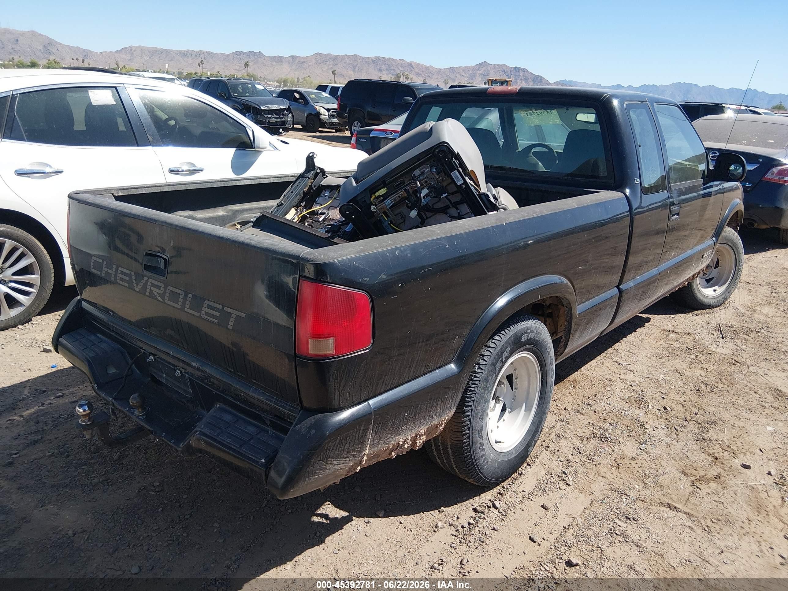 1994 Chevrolet S Truck S10 Black vin: 1GCCS19Z7R8153326