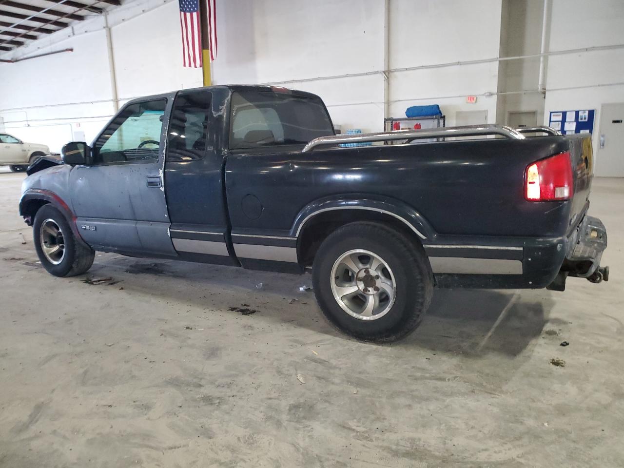 1995 Chevrolet S Truck S10 Черный vin: 1GCCS19Z8S8208033