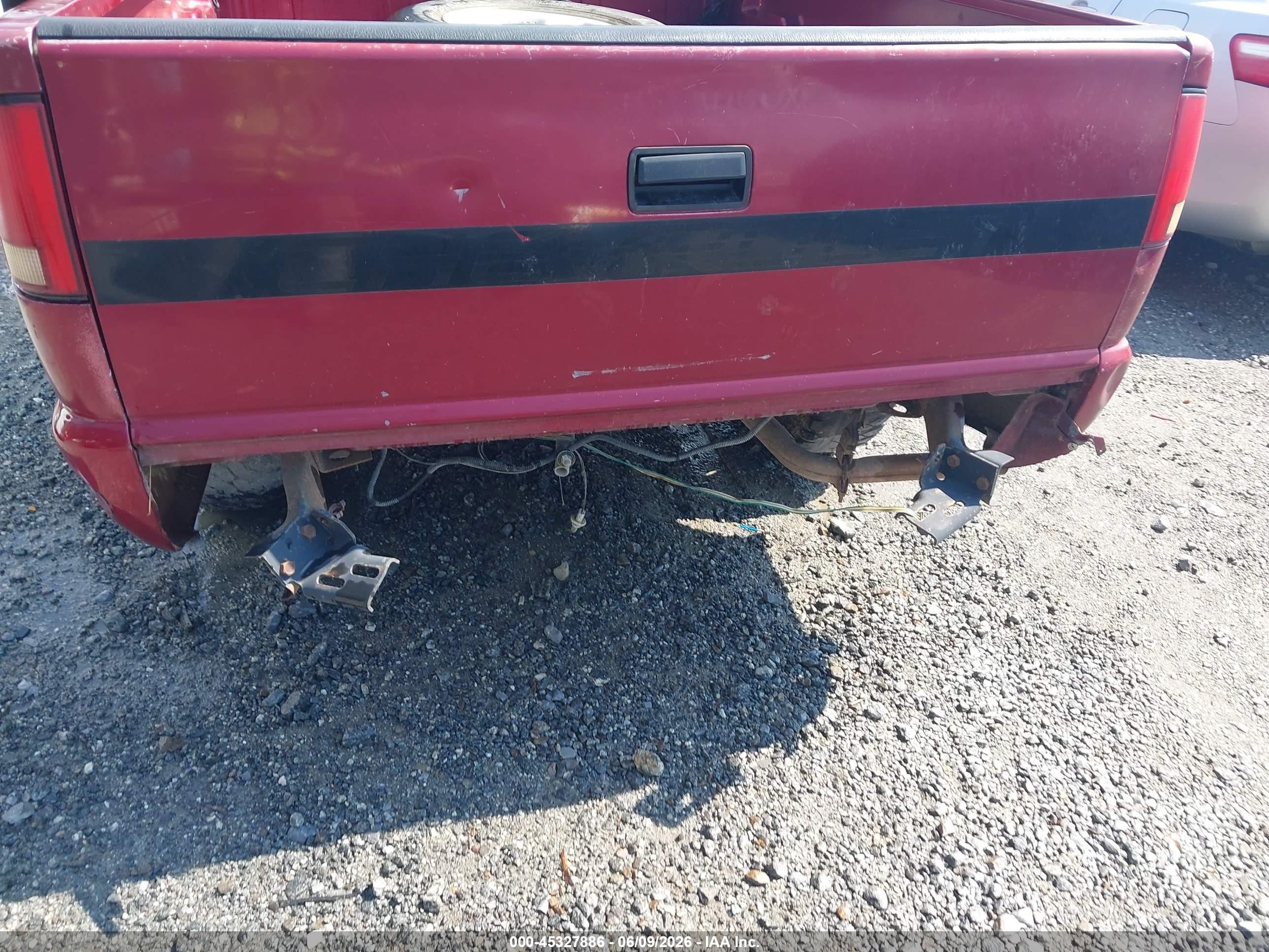1994 Chevrolet S Truck S10 Red vin: 1GCCS19ZXR8219500