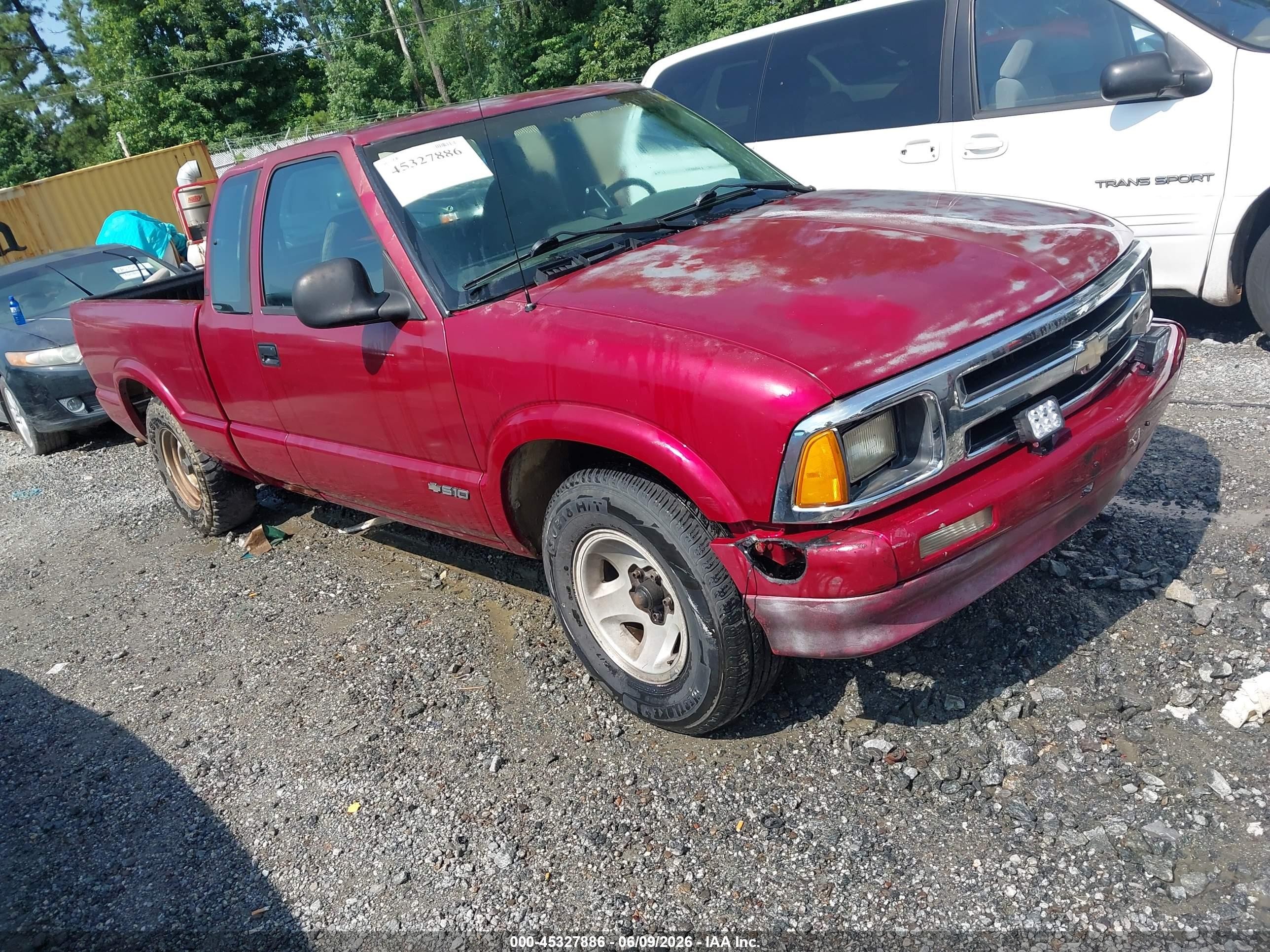 1994 Chevrolet S Truck S10 Red vin: 1GCCS19ZXR8219500