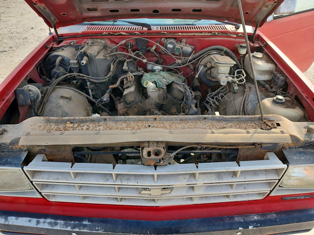 1987 Chevrolet S Truck S10 Red vin: 1GCCT14R2H8172868