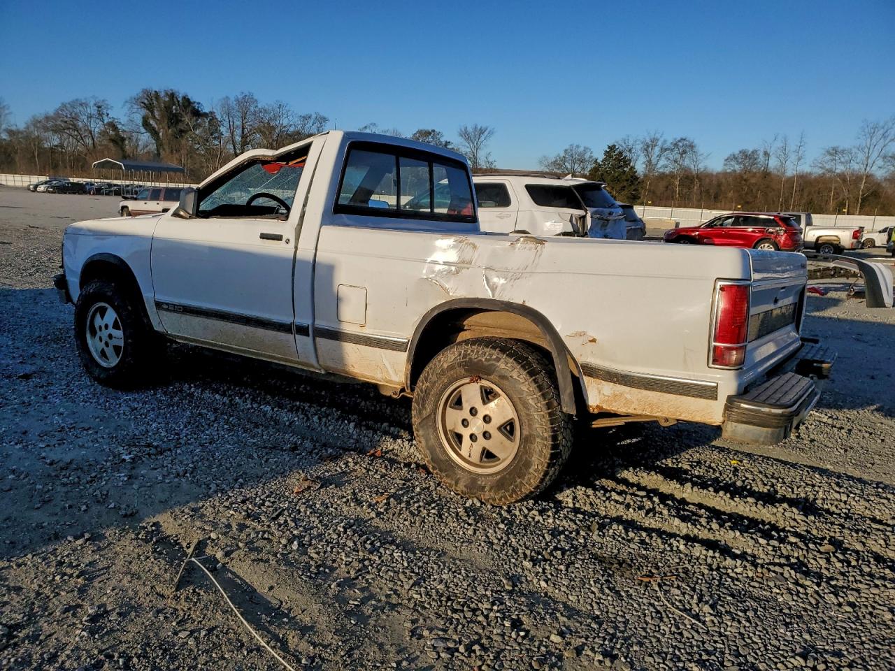 1991 Chevrolet S Truck S10 White vin: 1GCCT14Z4M8248729