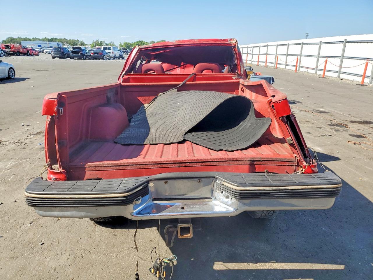 1992 Chevrolet S Truck S10 Red vin: 1GCCT14Z7N0118105