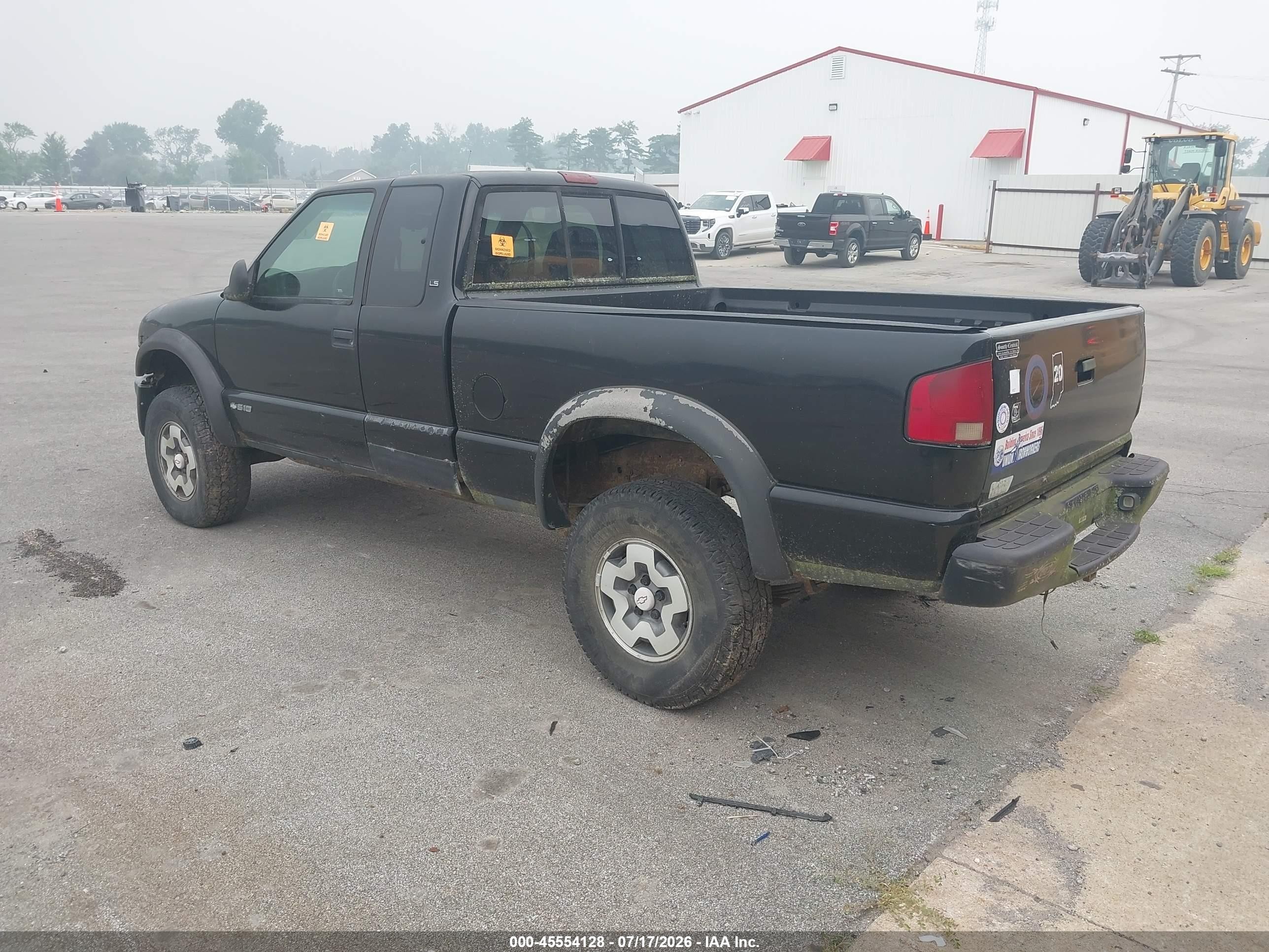 2001 Chevrolet S-10 Ls Black vin: 1GCCT19W118136318
