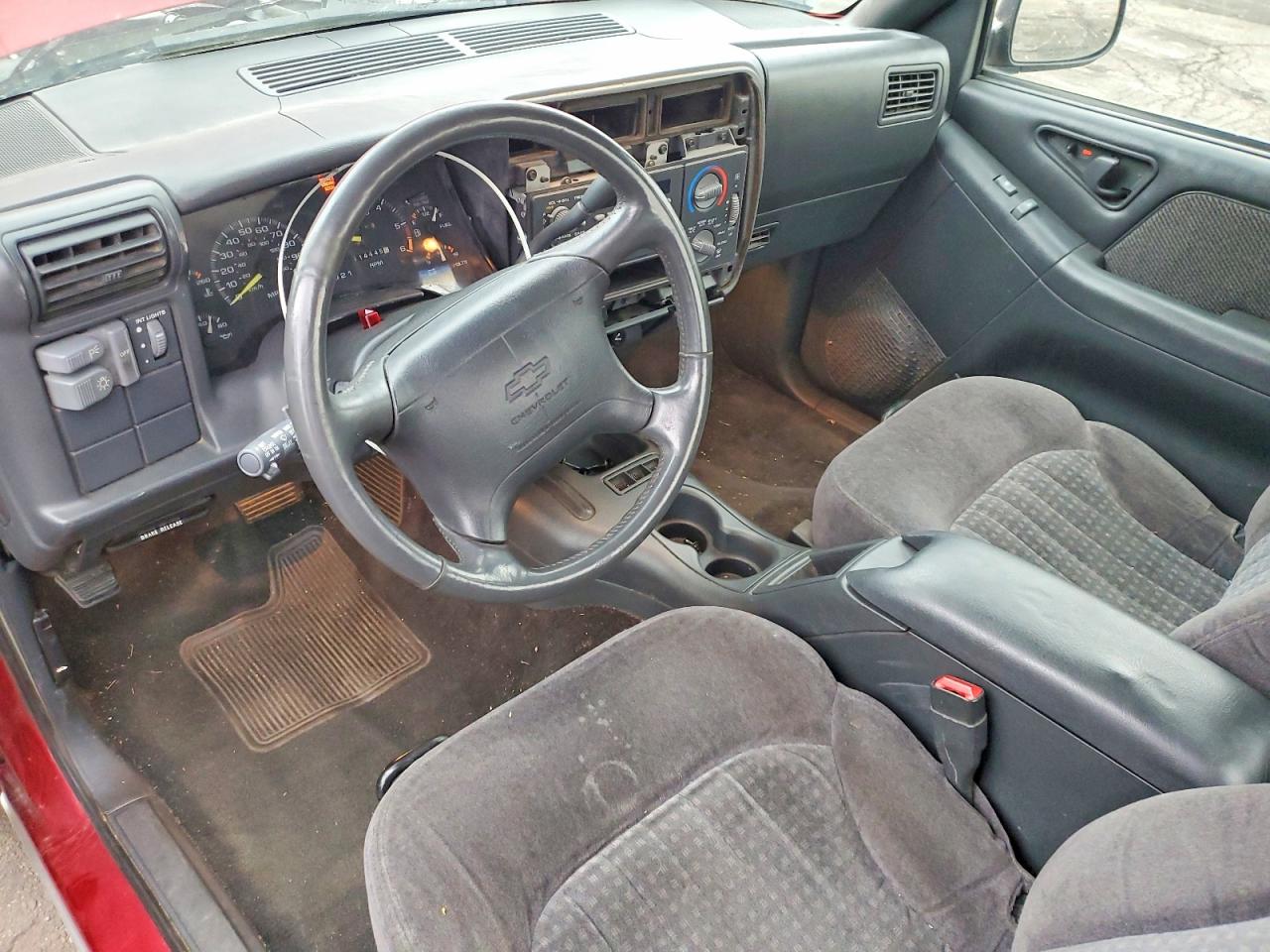 1995 Chevrolet S Truck S10 Two Tone vin: 1GCCT19W1S8147174