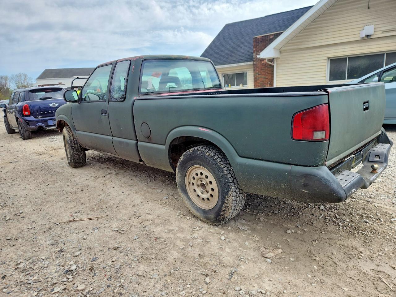 1996 Chevrolet S Truck S10 Green vin: 1GCCT19W1TK186755