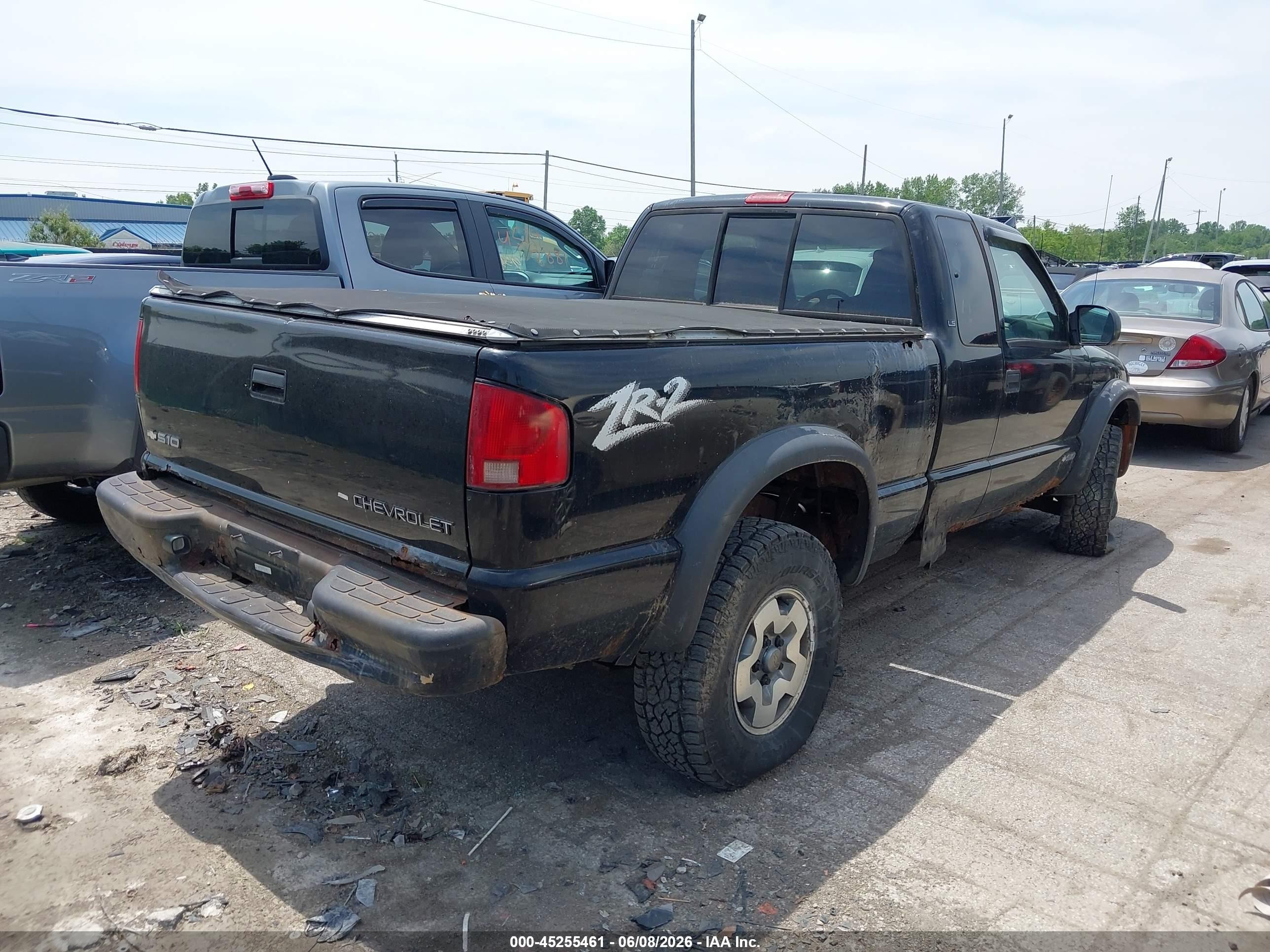 2001 Chevrolet S-10 Ls Черный vin: 1GCCT19W218243765