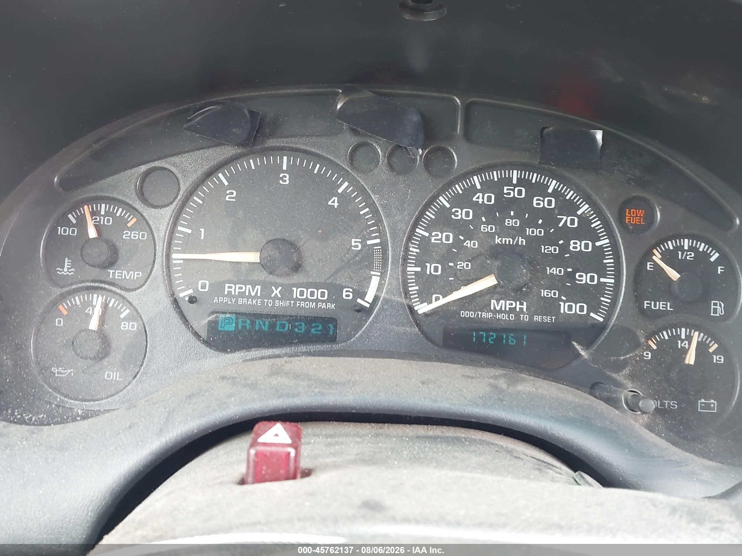 2002 Chevrolet S-10 Ls Black vin: 1GCCT19W228232847
