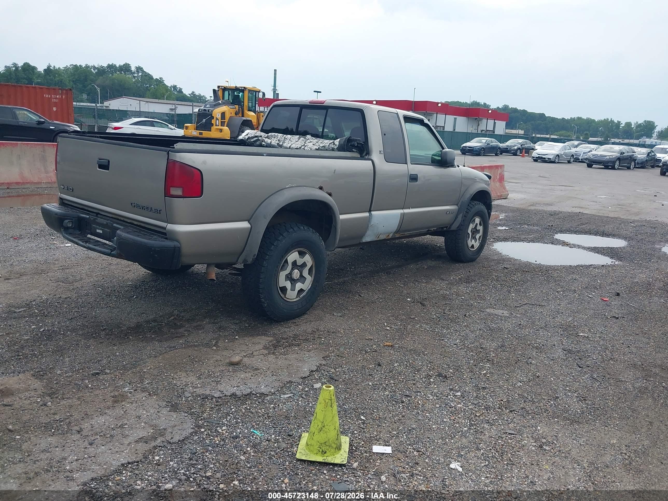 2000 Chevrolet S-10 Ls Brown vin: 1GCCT19W4Y8212947