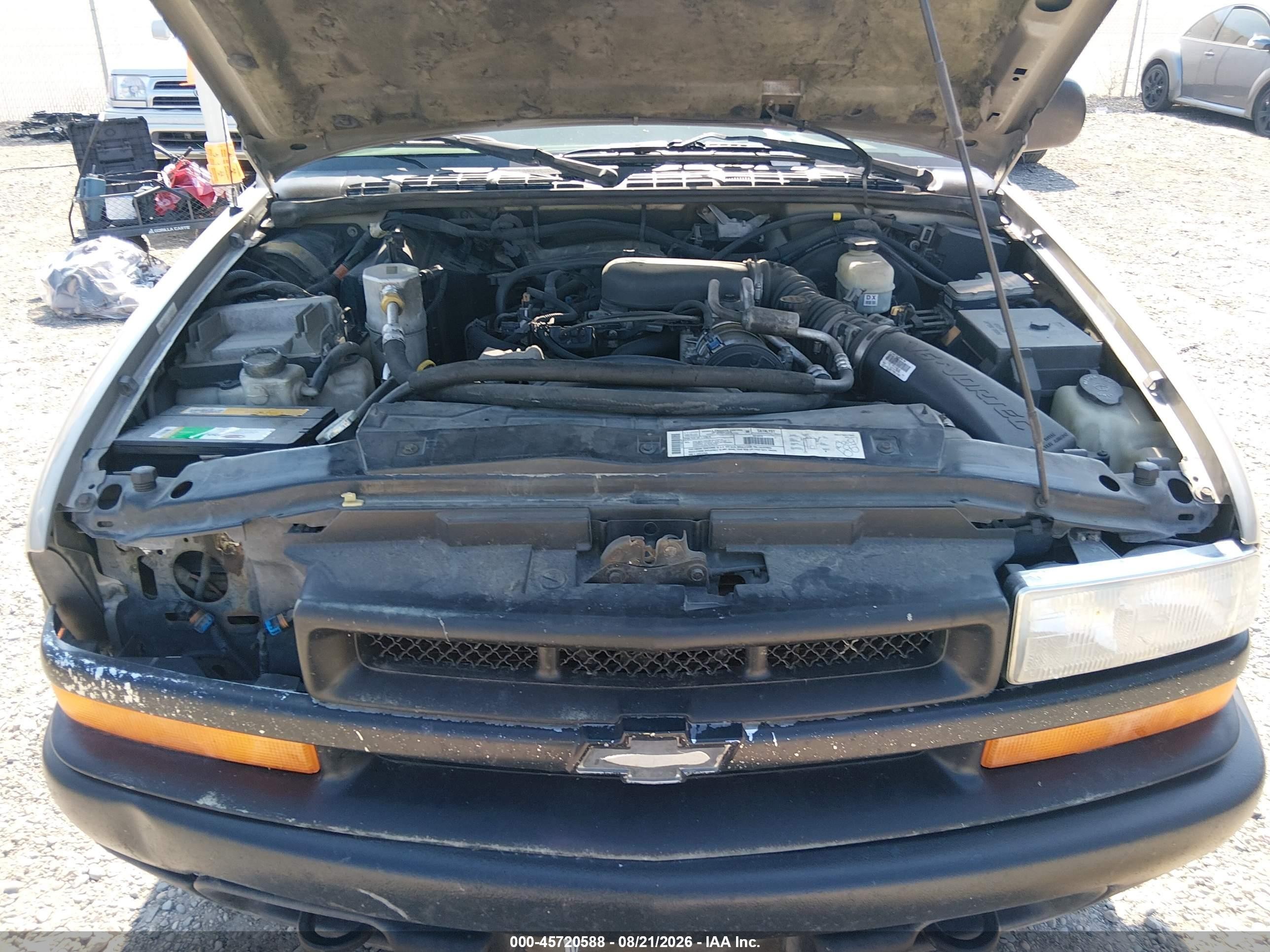 2001 Chevrolet S-10 Ls Brown vin: 1GCCT19W718150014