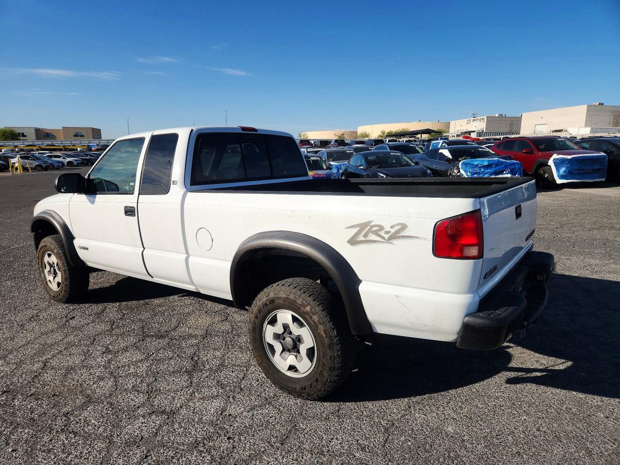 1999 Chevrolet S Truck S10 White vin: 1GCCT19W7X8198945