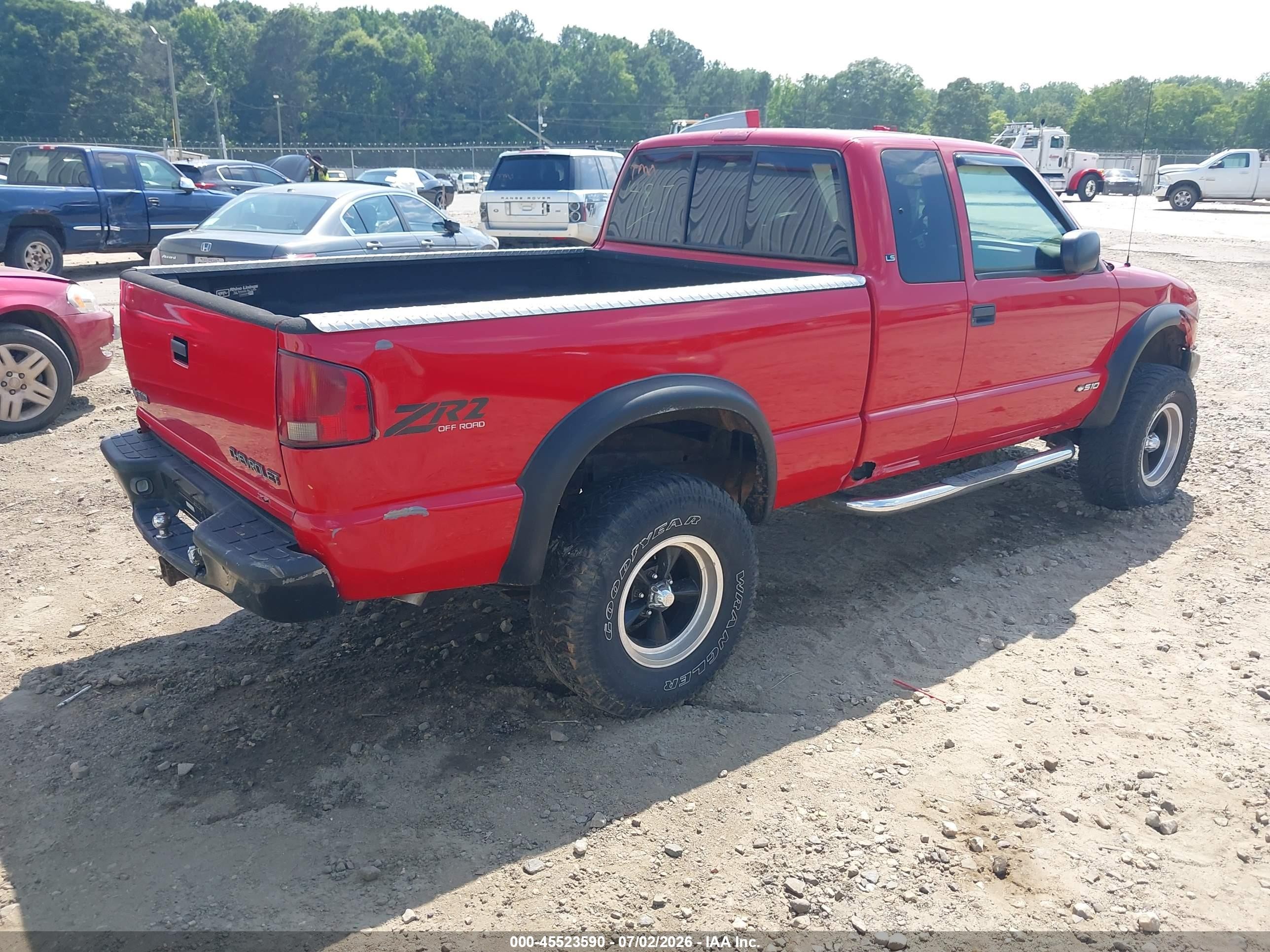 2000 Chevrolet S-10 Ls Red vin: 1GCCT19W8Y8141817