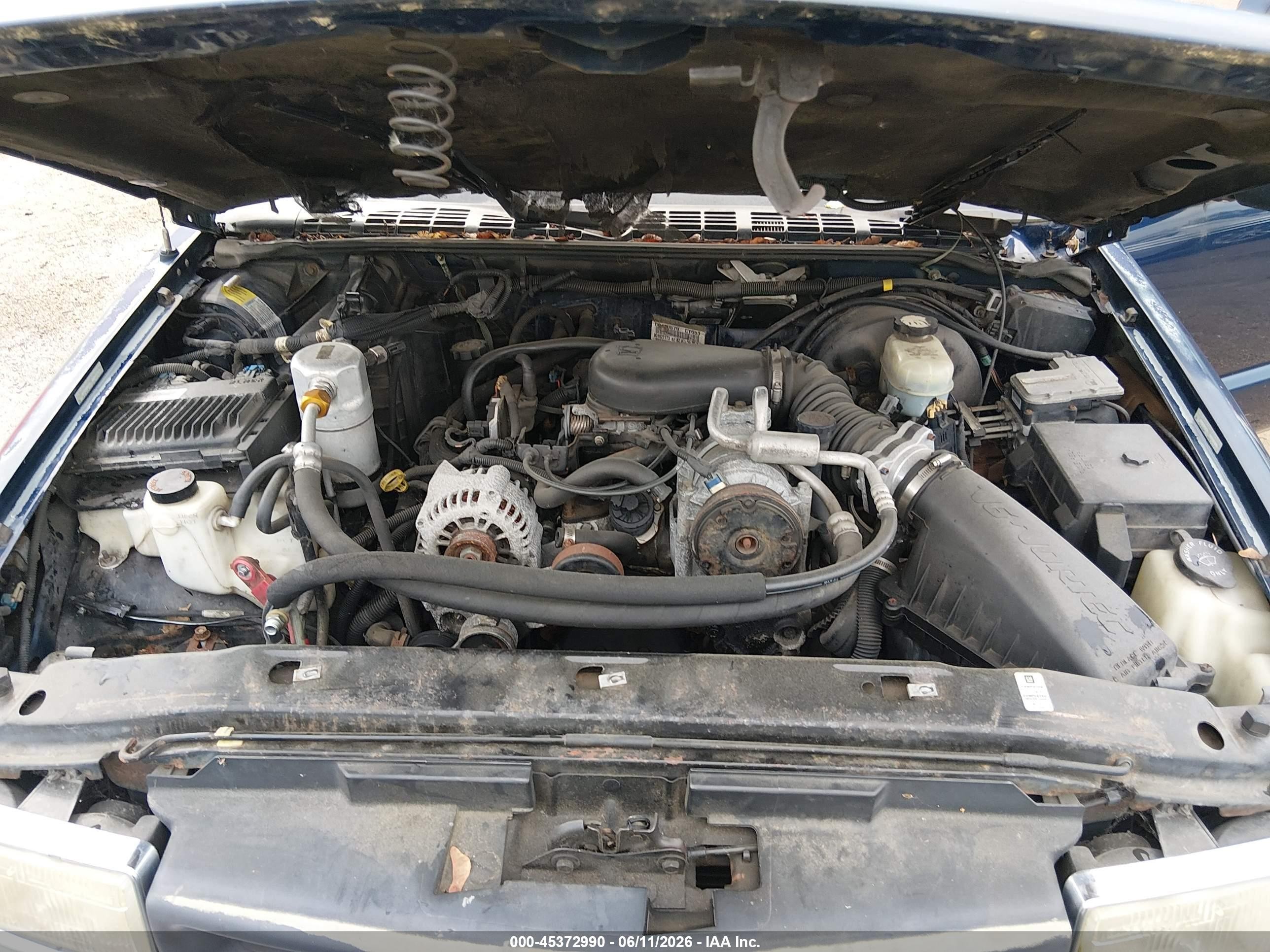 2000 Chevrolet S-10 Ls Blue vin: 1GCCT19W9Y8125853