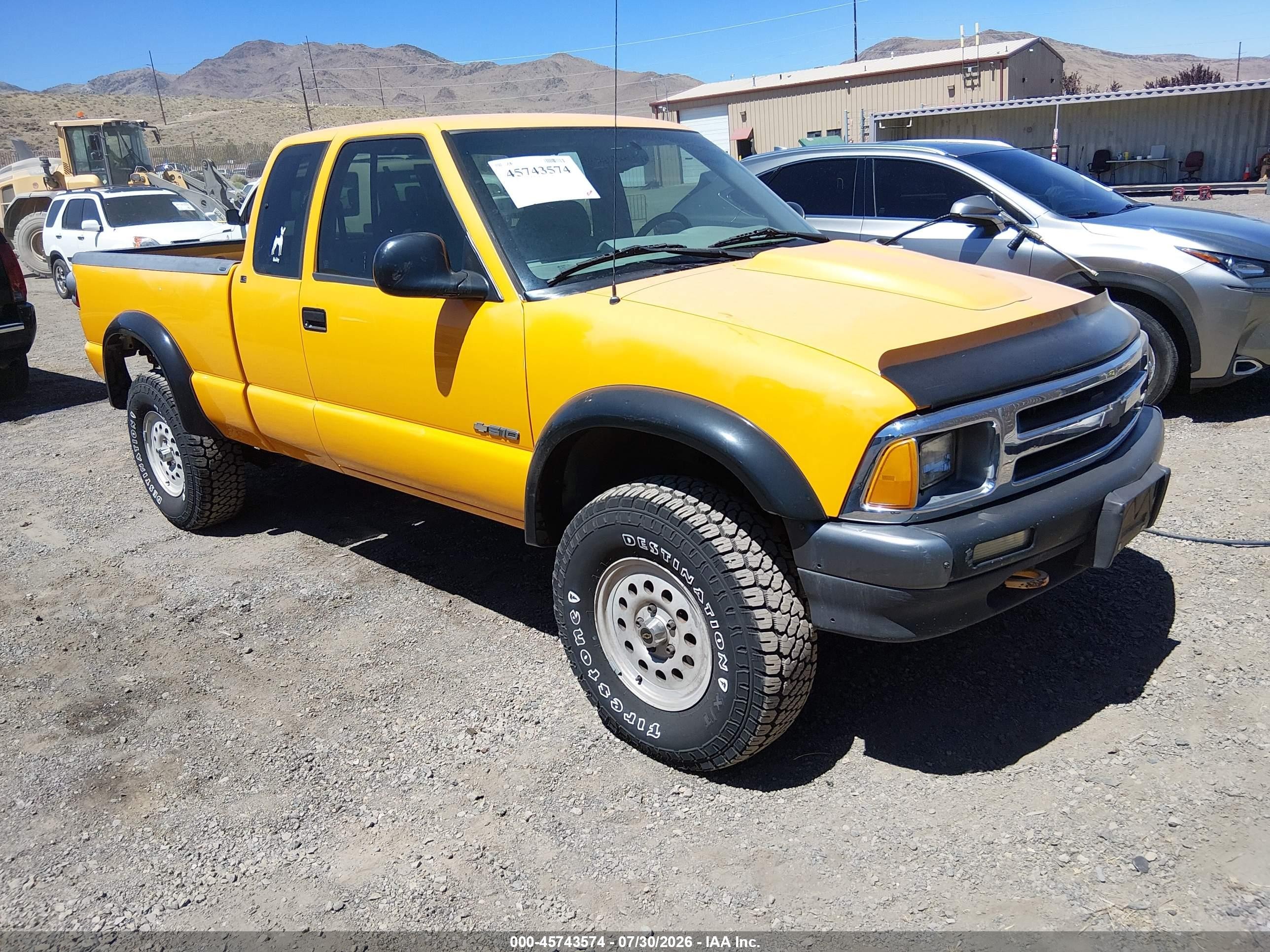 1995 Chevrolet S Truck S10 Orange vin: 1GCCT19WXS8222308