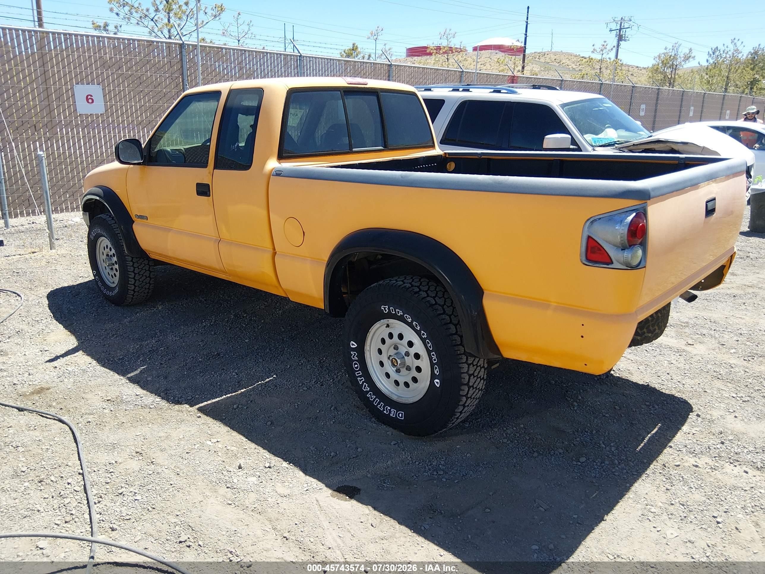 1995 Chevrolet S Truck S10 Orange vin: 1GCCT19WXS8222308
