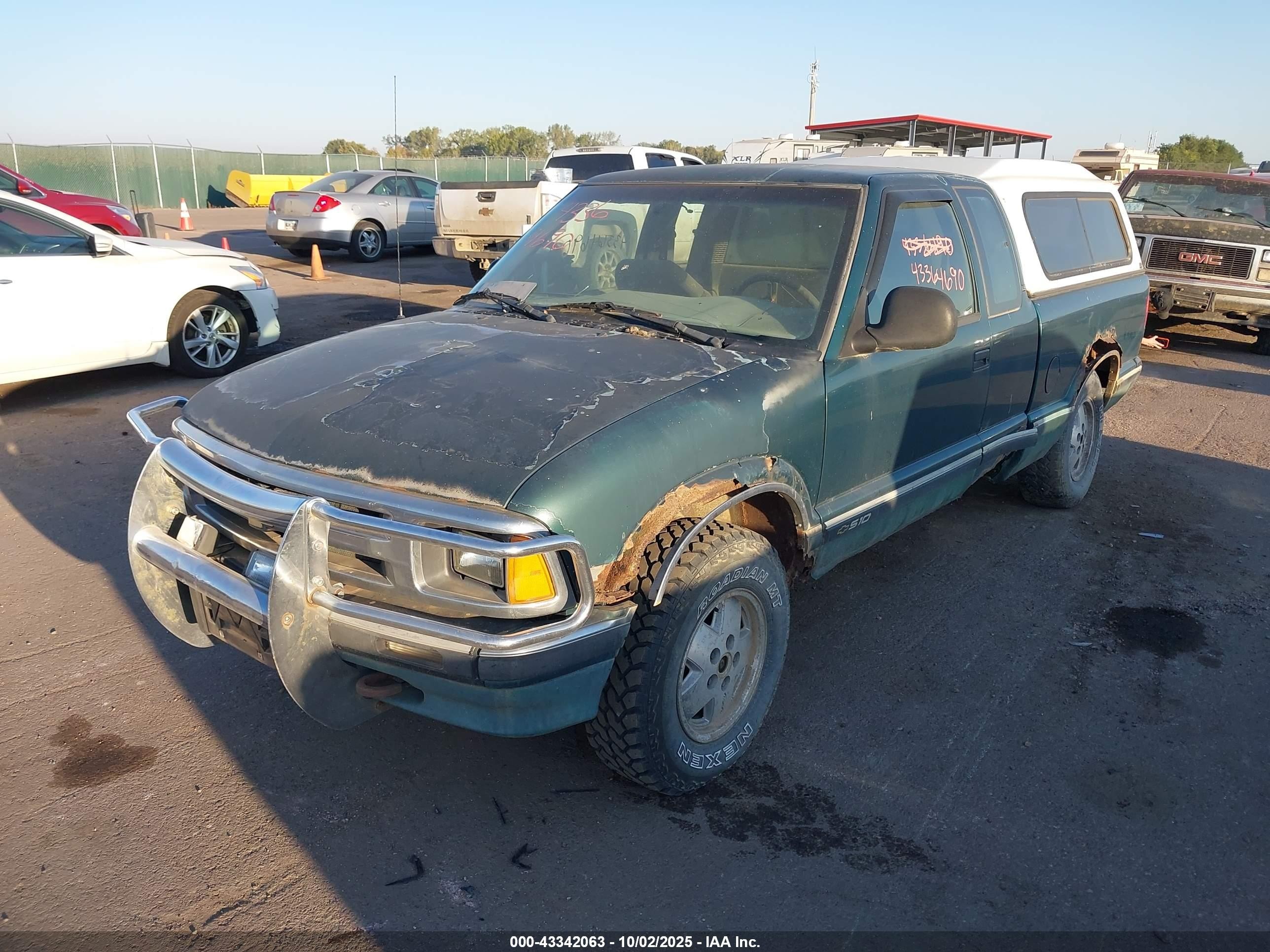 1996 Chevrolet S Truck S10 Green vin: 1GCCT19X1T8105176