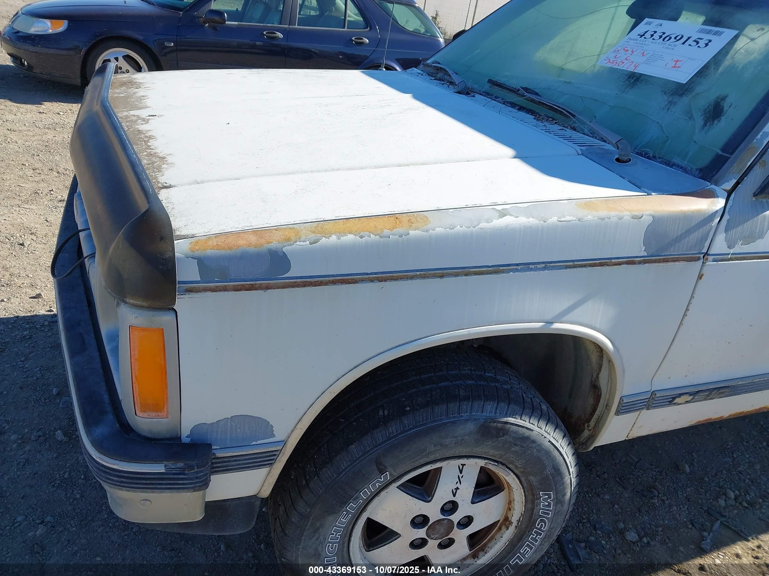 1993 Chevrolet S Truck S10 White vin: 1GCCT19Z3P8176449