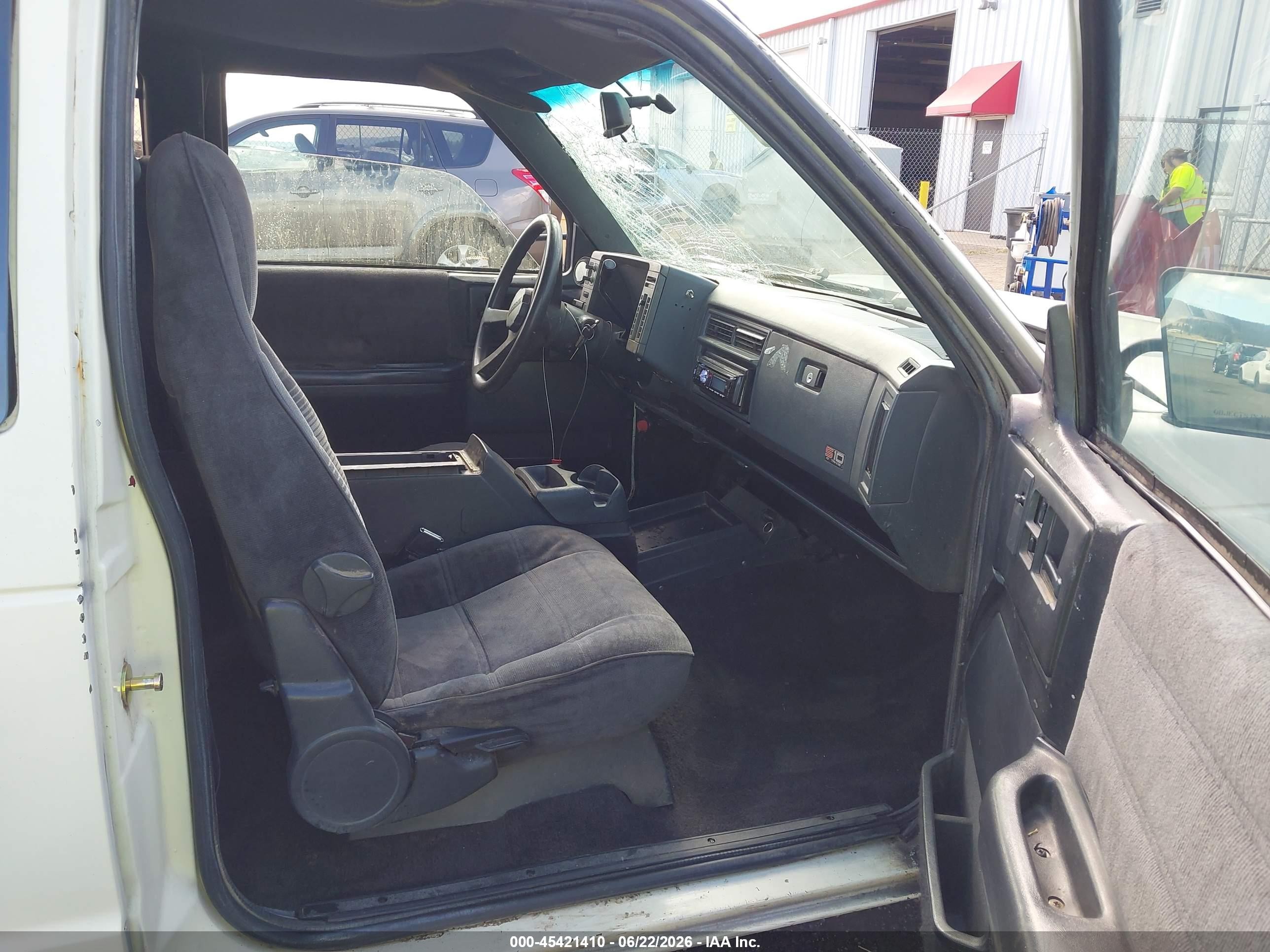 1993 Chevrolet S Truck S10 White vin: 1GCCT19Z9P0123091