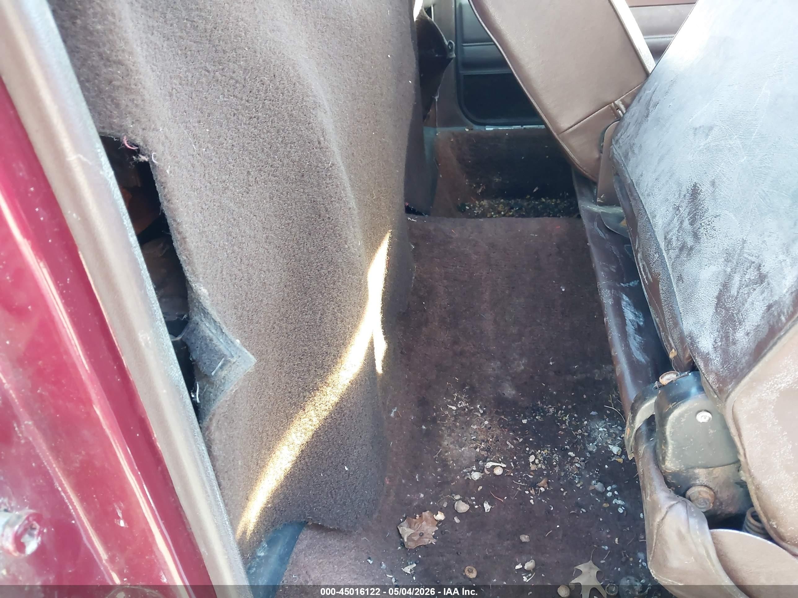 1983 Chevrolet El Camino   Бордовый vin: 1GCCW8097DR255416