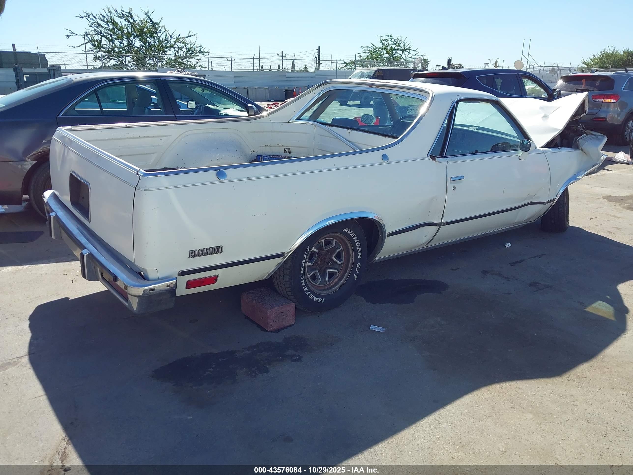 1982 Chevrolet El Camino   White vin: 1GCCW80H0CR170469