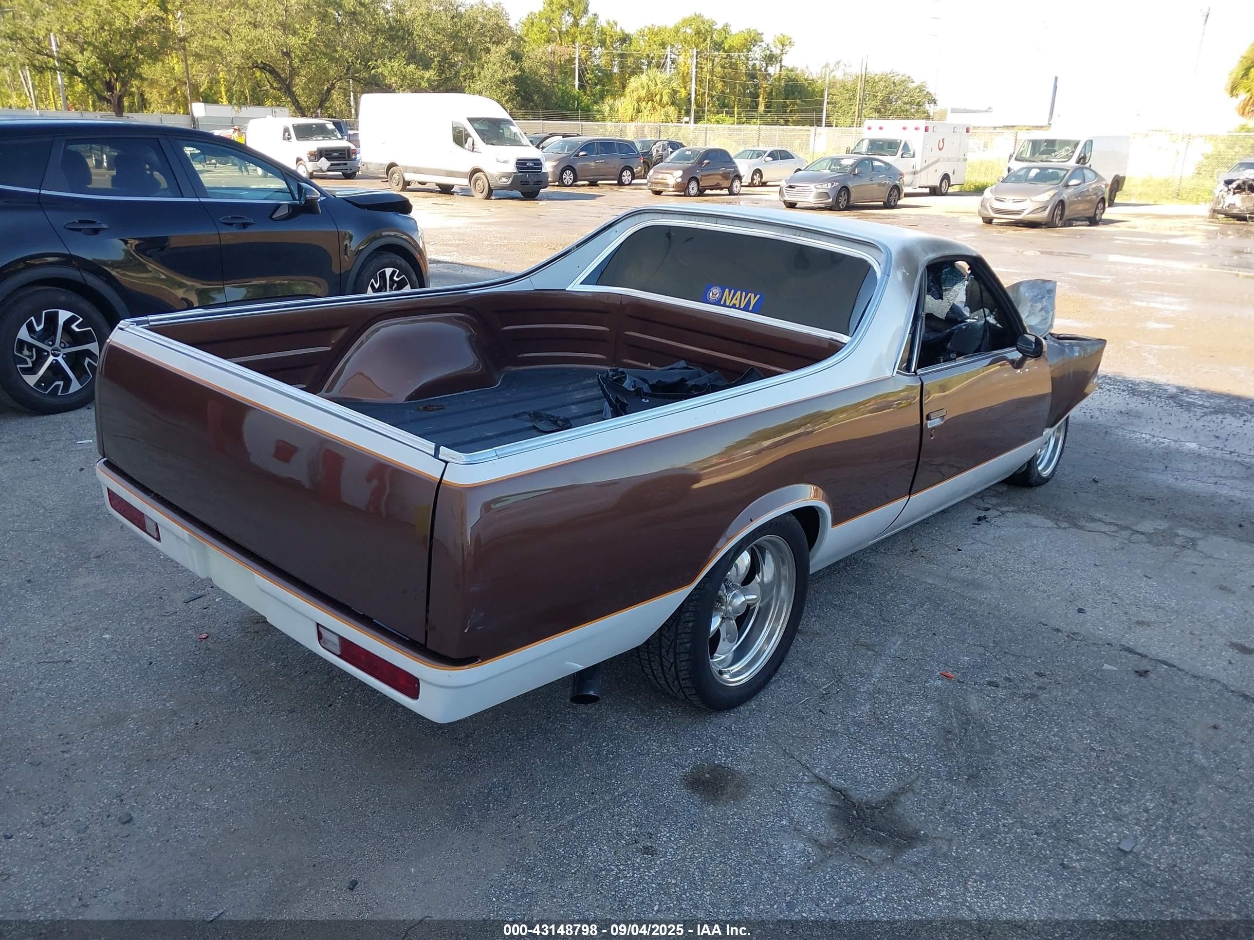 1981 Chevrolet El Camino   Brown vin: 1GCCW80H1BR473940