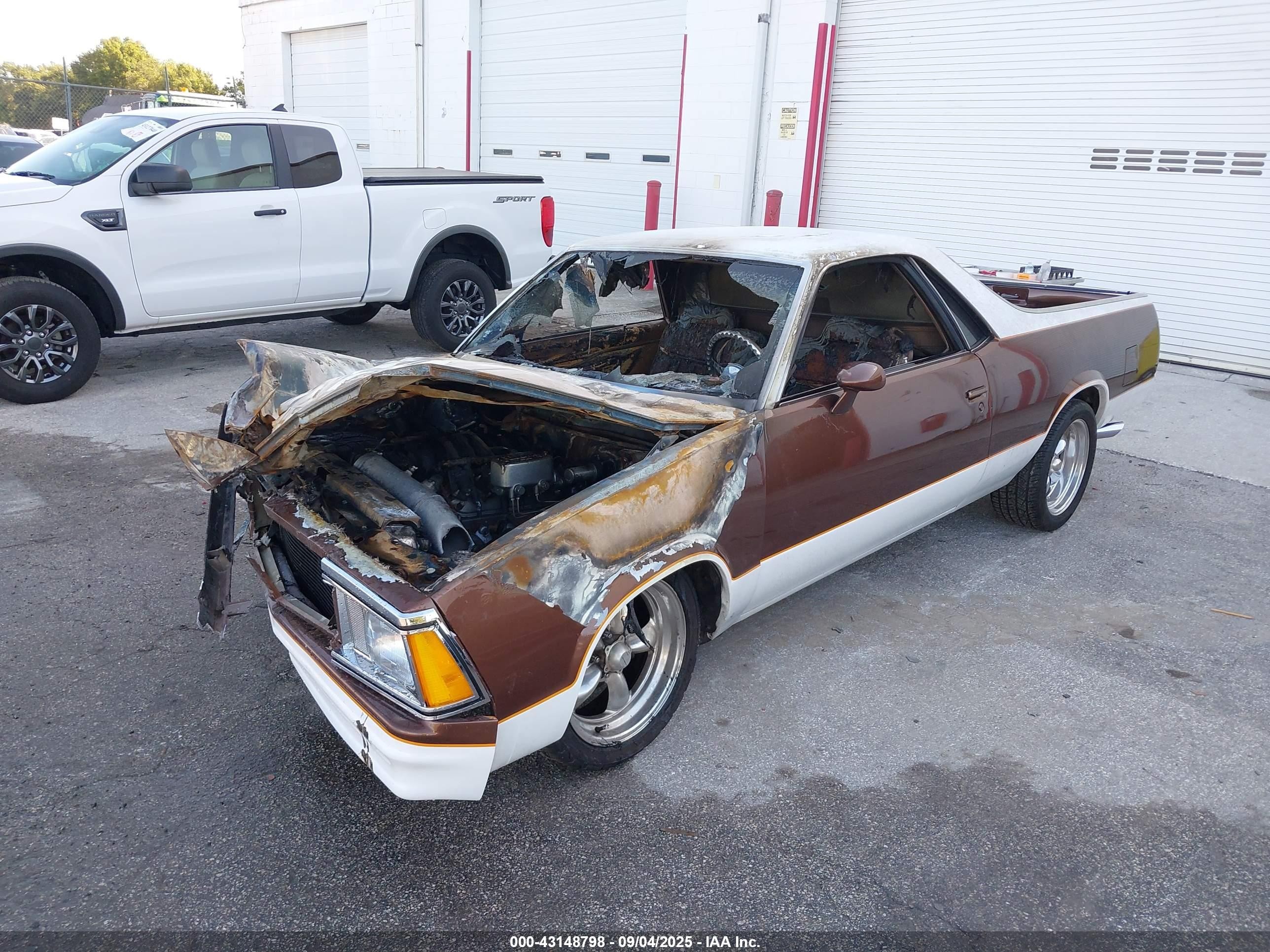 1981 Chevrolet El Camino   Brown vin: 1GCCW80H1BR473940