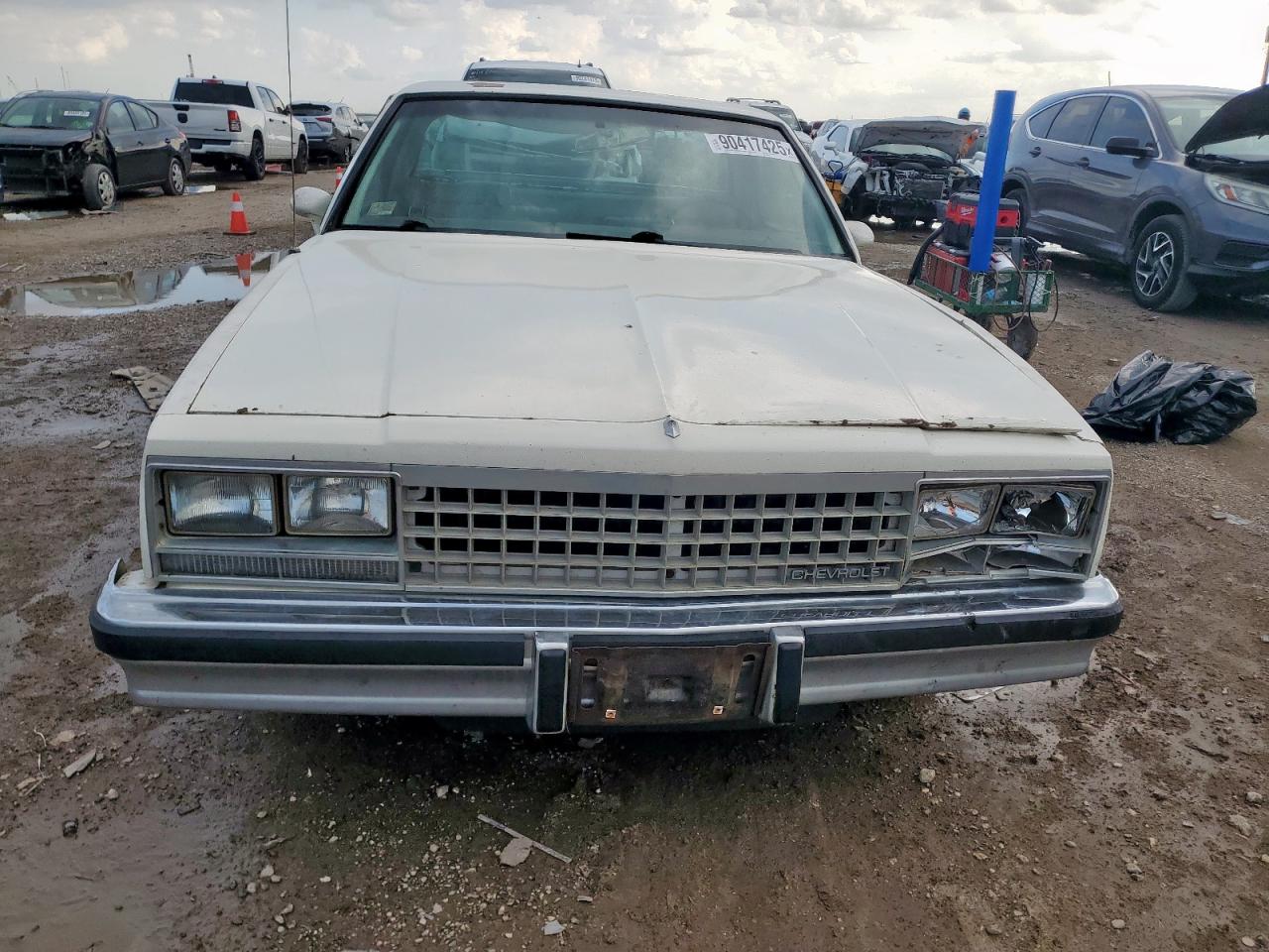1983 Chevrolet El Camino Белый vin: 1GCCW80H5DR235575