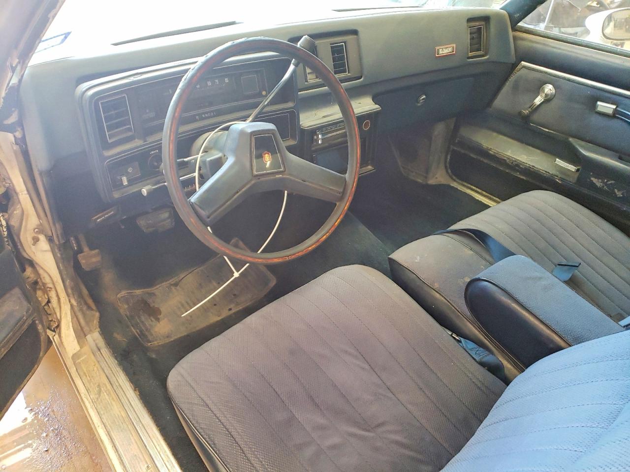 1981 Chev El Camino White vin: 1GCCW80J9BR449288
