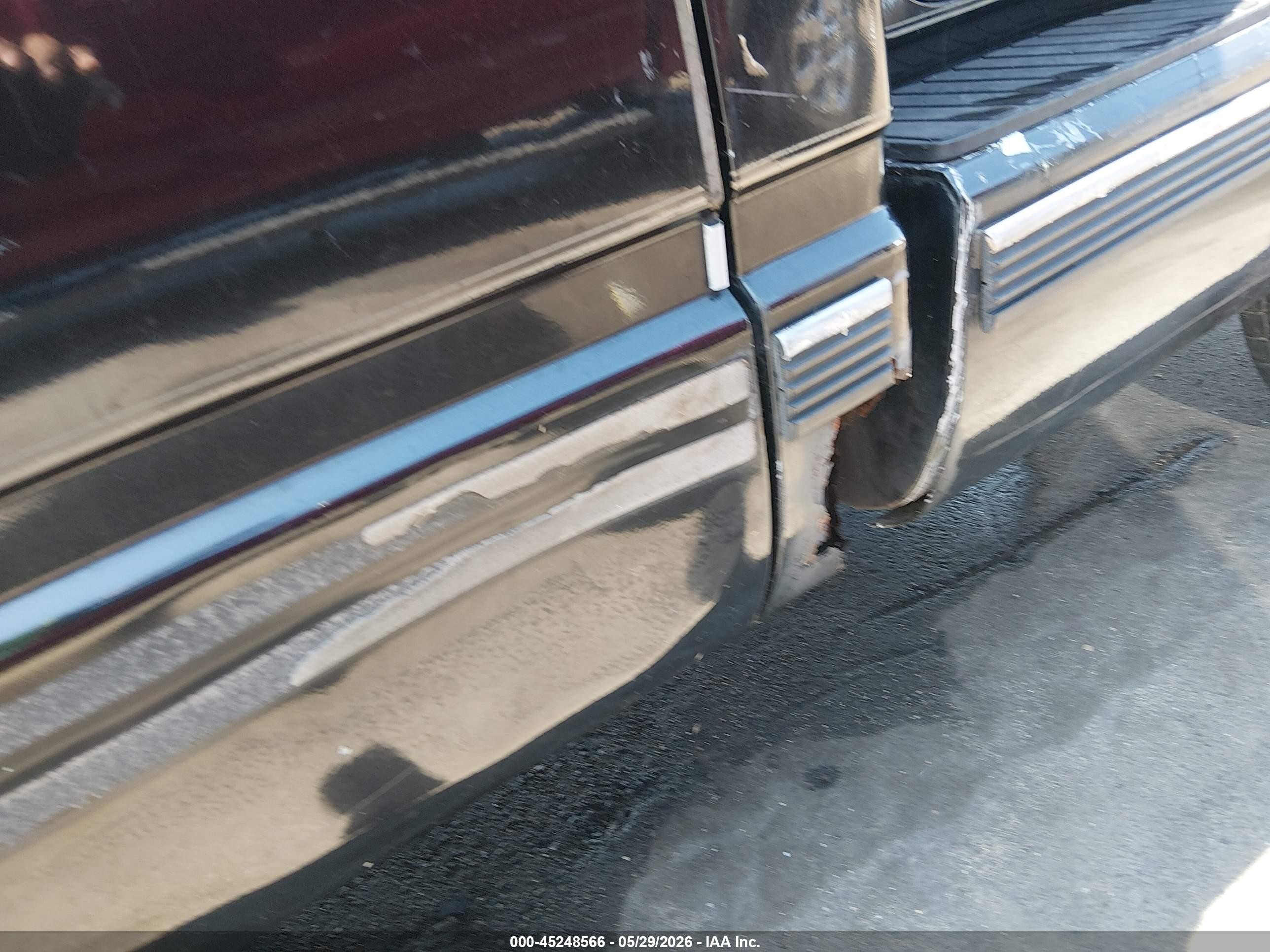 1989 Chevrolet Gmt-400 C1500 Black vin: 1GCDC14H0KZ175412