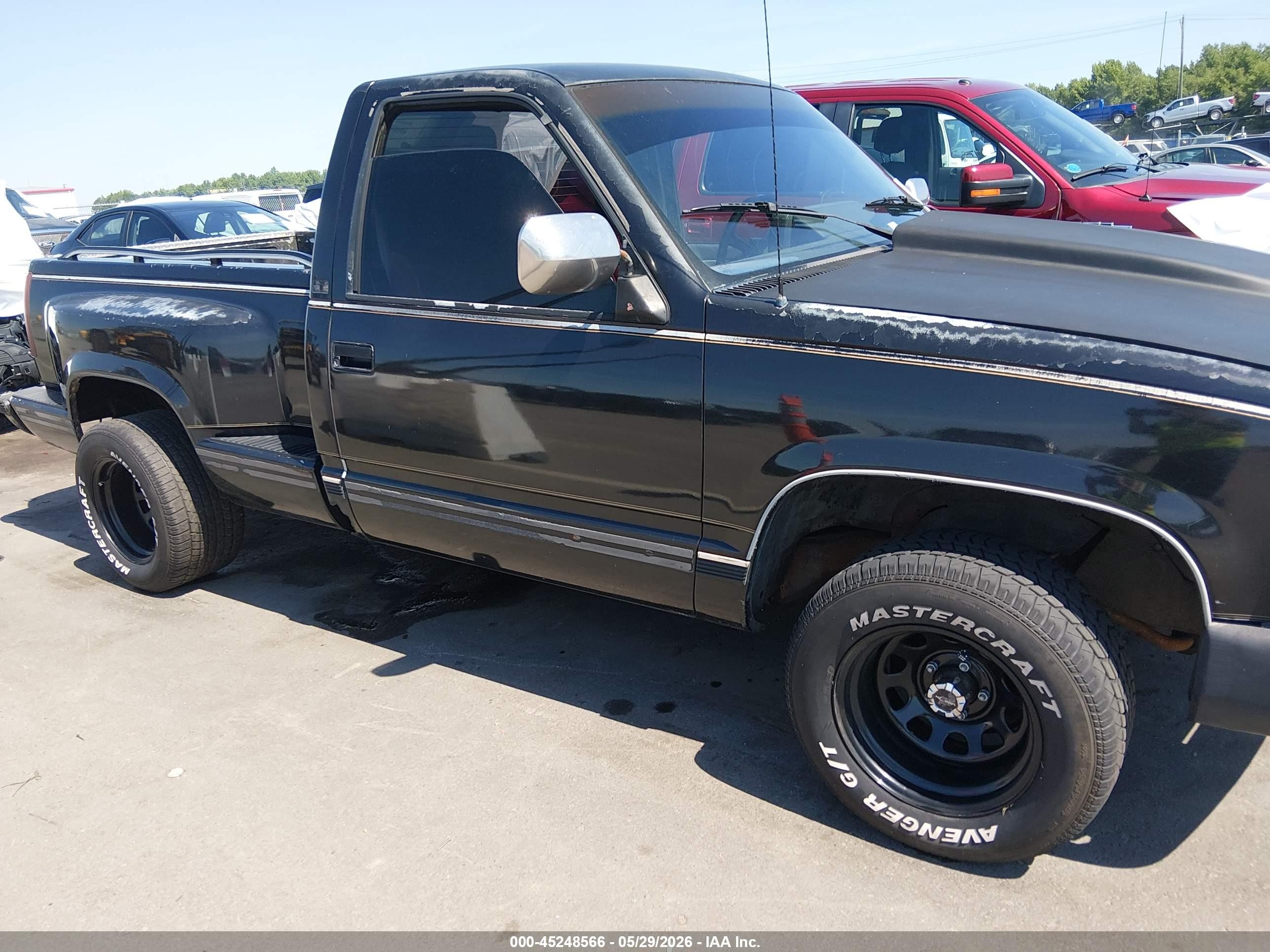 1989 Chevrolet Gmt-400 C1500 Black vin: 1GCDC14H0KZ175412