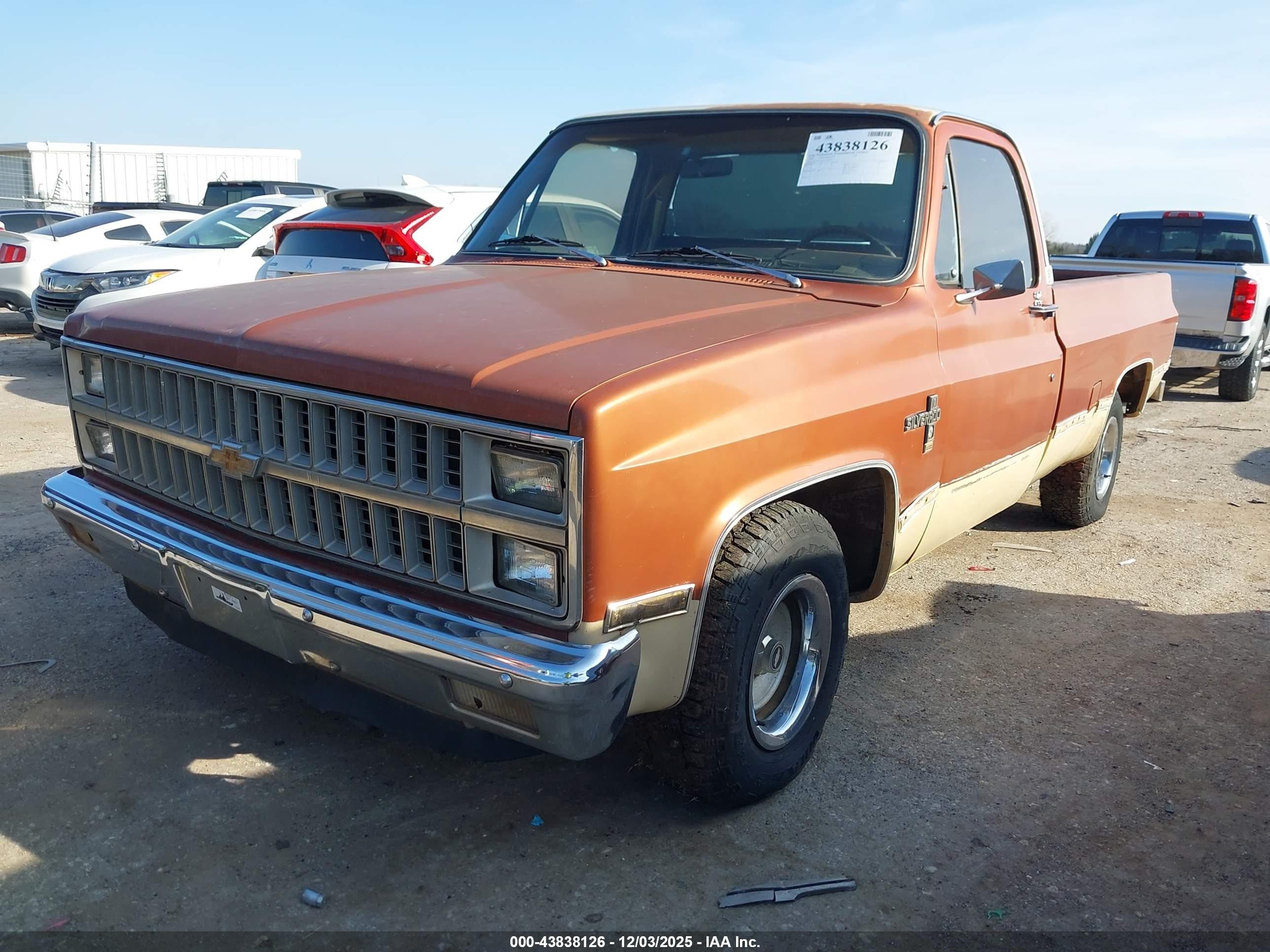 1982 Chevrolet C10   Brown vin: 1GCDC14H1CS169631