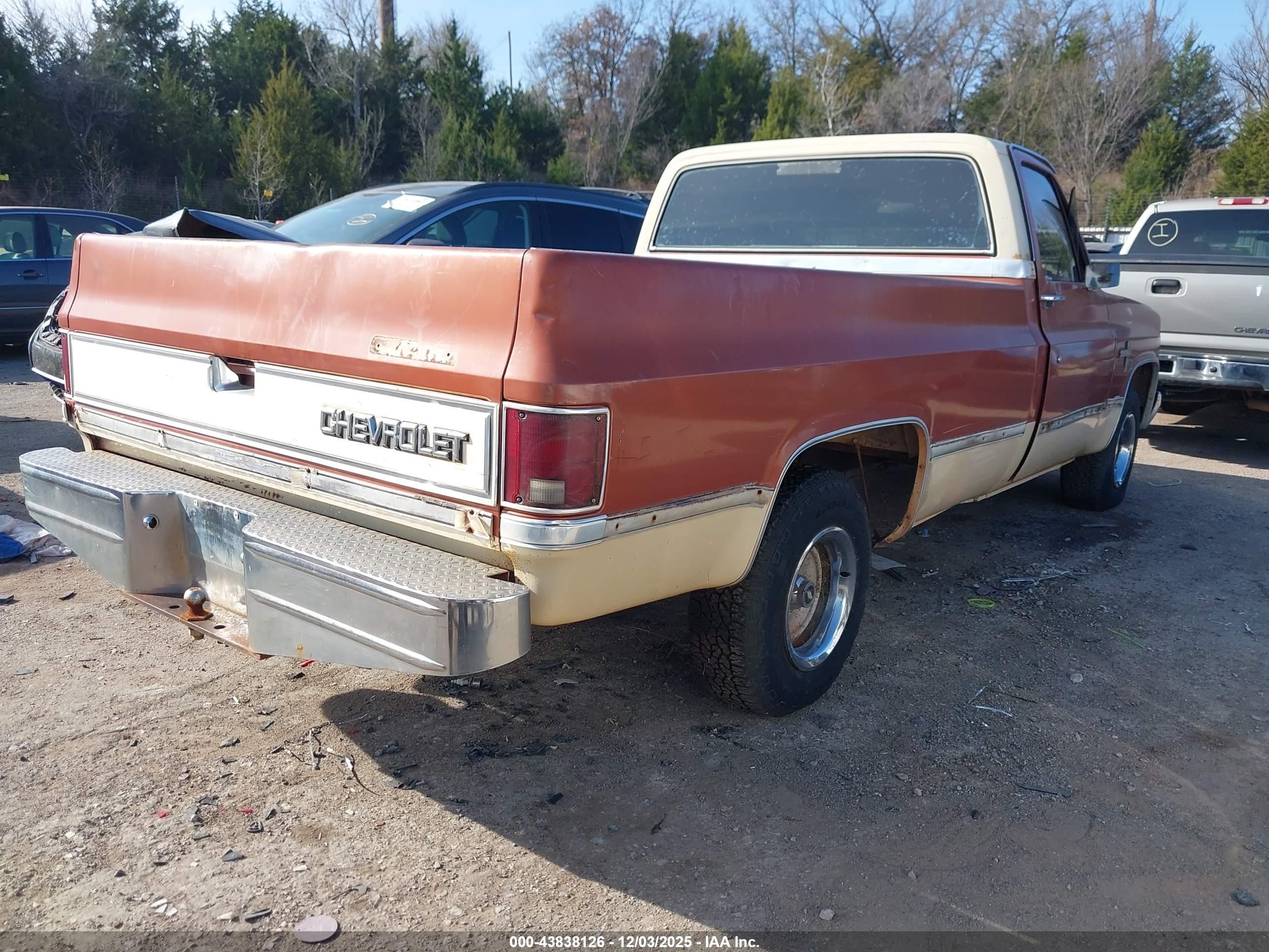 1982 Chevrolet C10   Brown vin: 1GCDC14H1CS169631