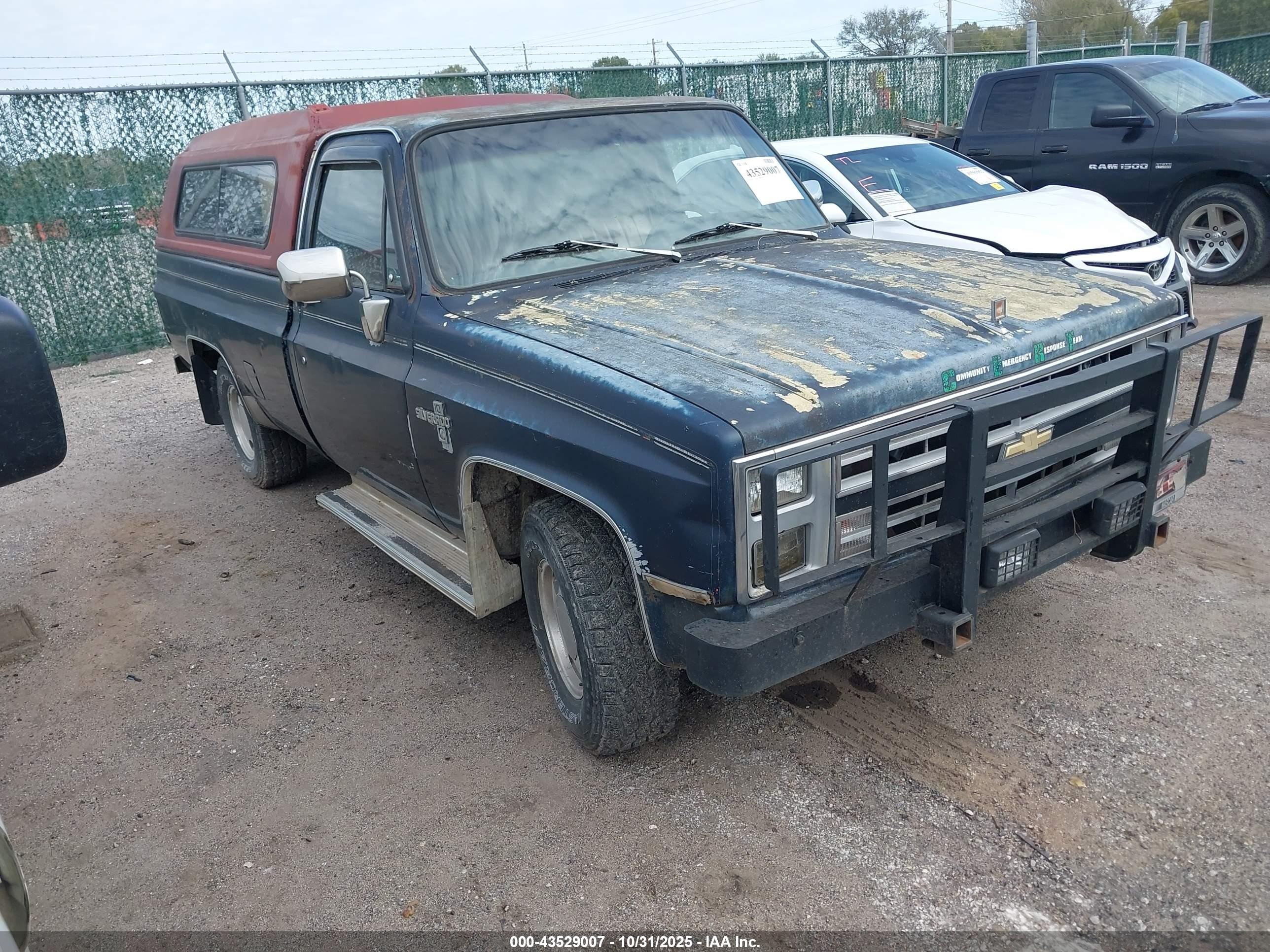 1982 Chevrolet C10   Dark Blue vin: 1GCDC14H2CF336443