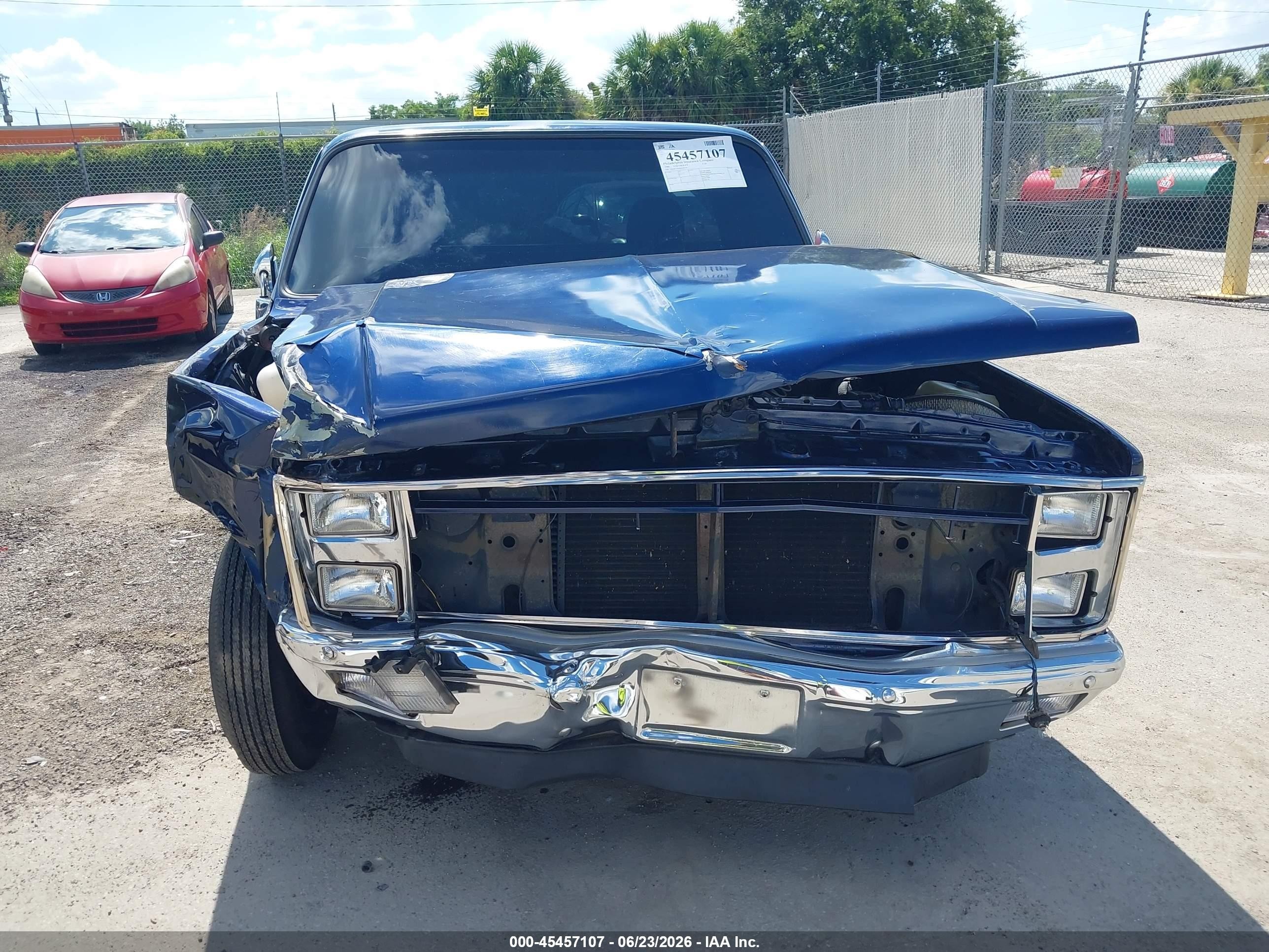 1986 Chevrolet C10   Blue vin: 1GCDC14H2GF397779