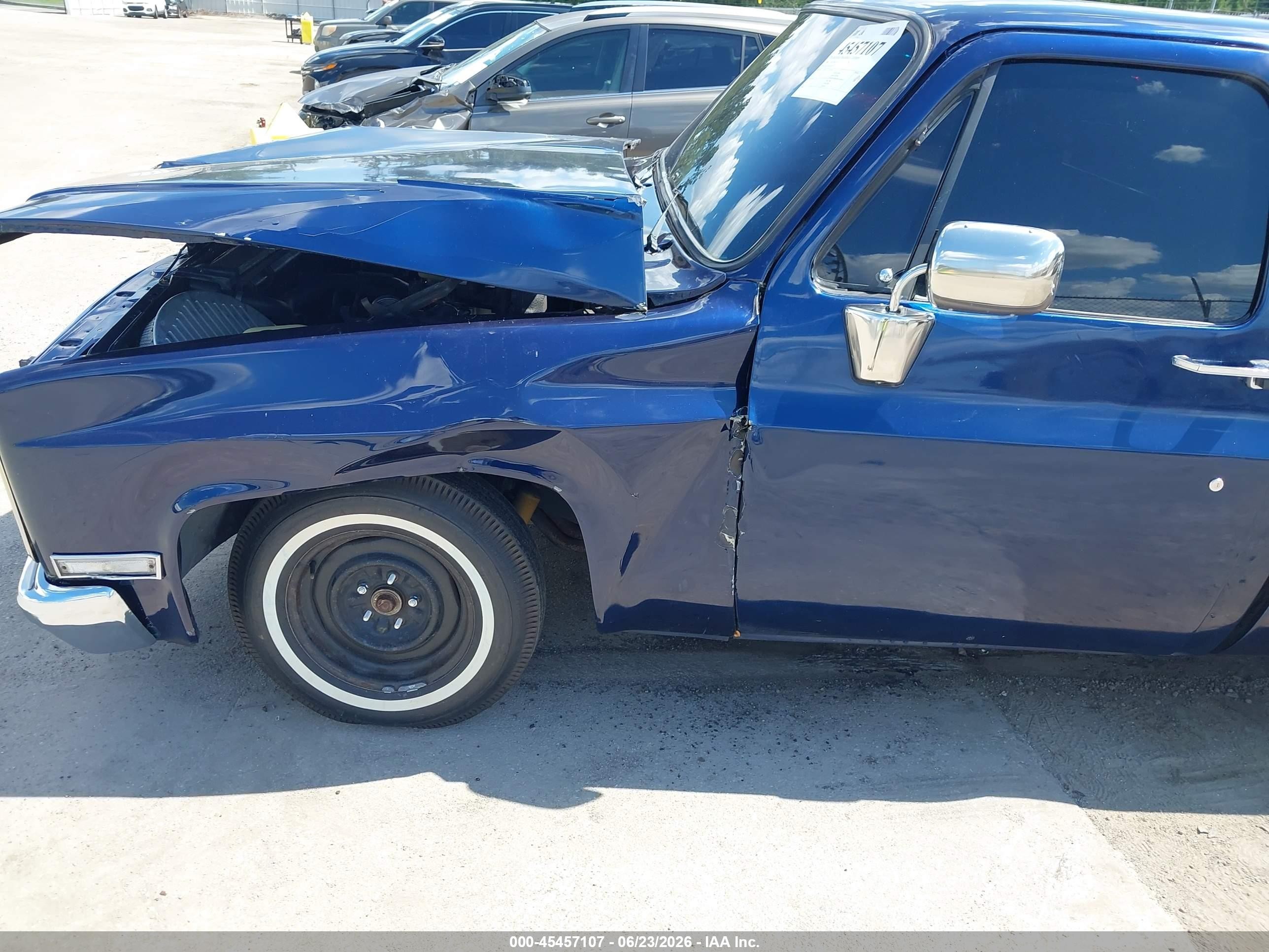 1986 Chevrolet C10   Blue vin: 1GCDC14H2GF397779