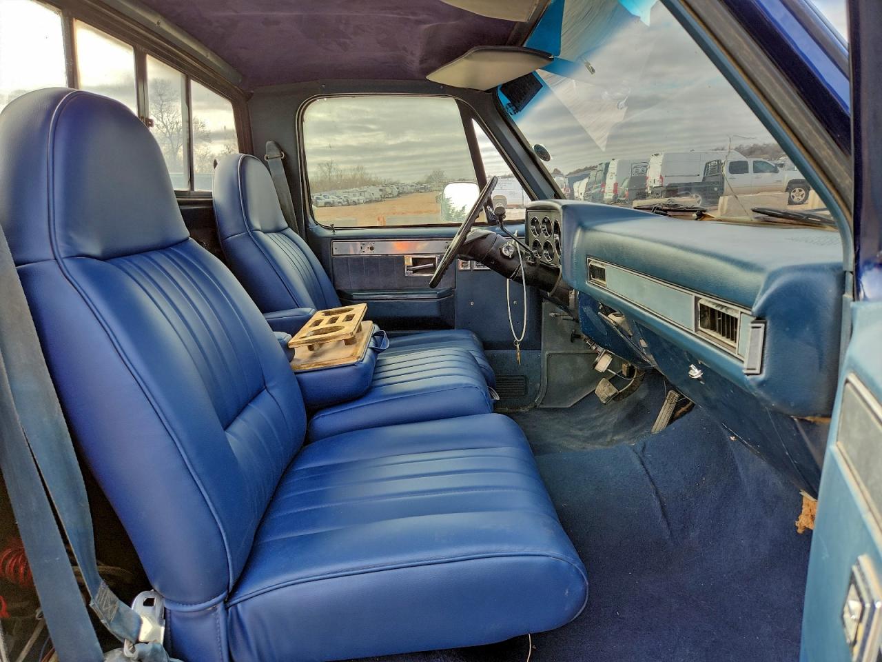 1984 Chevrolet C10 Blue vin: 1GCDC14H5ES156965