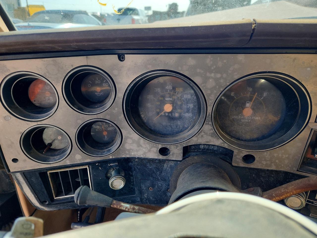 1986 Chevrolet C10 Желто-коричневый vin: 1GCDC14H5GS196238
