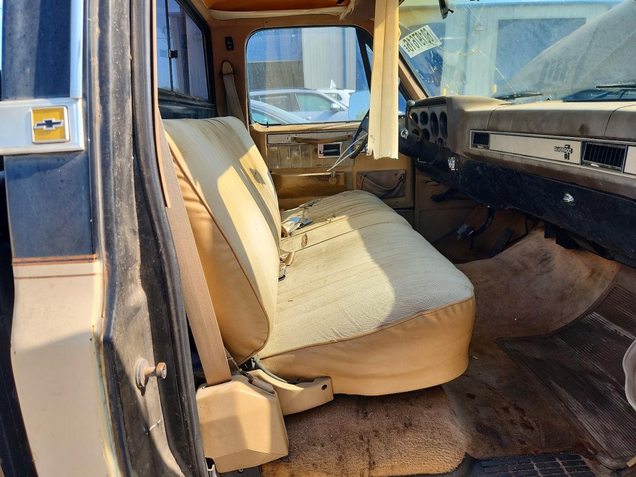 1986 Chevrolet C10 Желто-коричневый vin: 1GCDC14H5GS196238