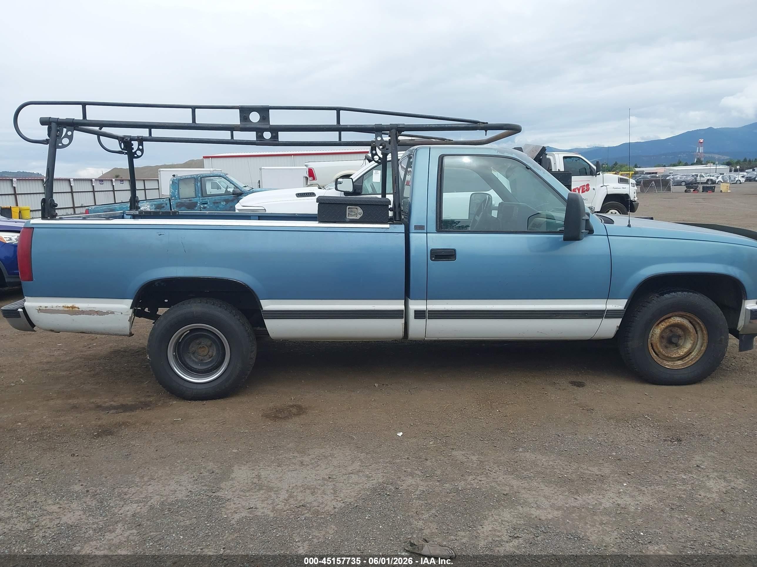 1988 Chevrolet Gmt-400 C1500 Синий vin: 1GCDC14H5JZ212209