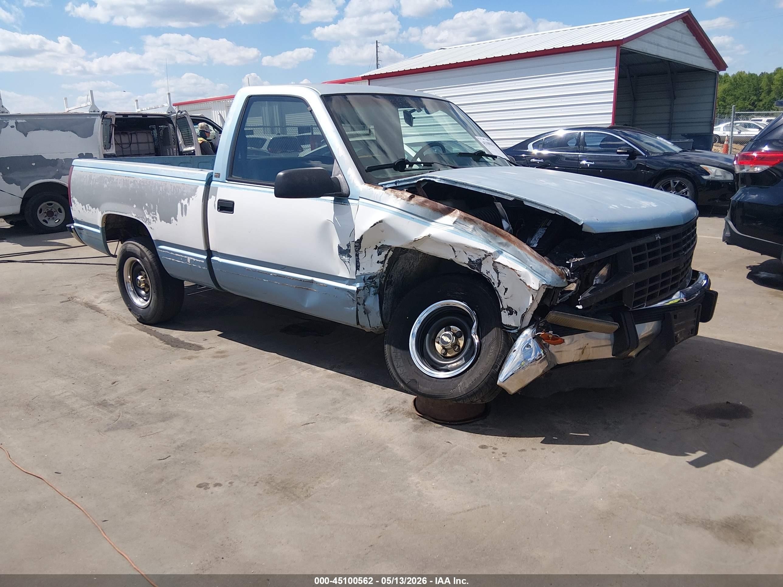 1989 Chevrolet Gmt-400 C1500 Light Blue vin: 1GCDC14H6KZ114050