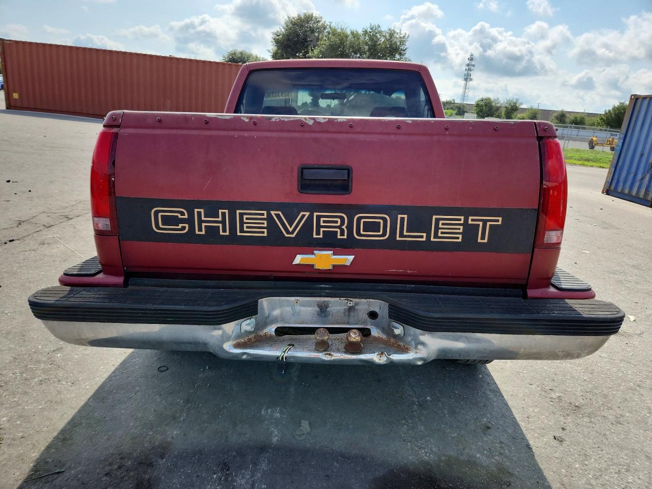 1992 Chevrolet Gmt-400 C1500 Red vin: 1GCDC14H6NZ142998