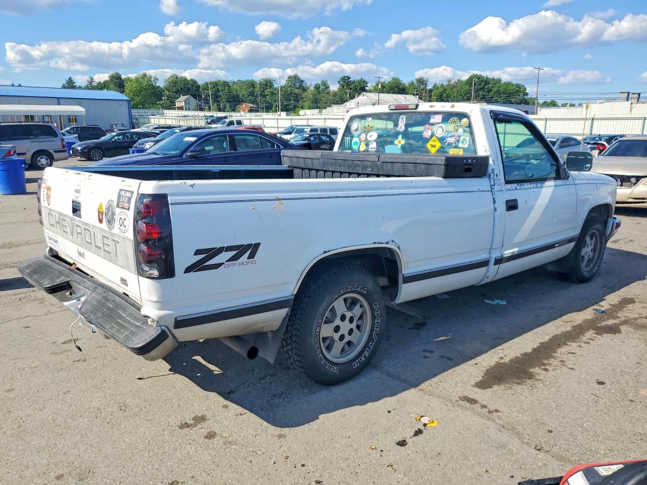 1994 Chevrolet Gmt-400 C1500 White vin: 1GCDC14H6RE124272