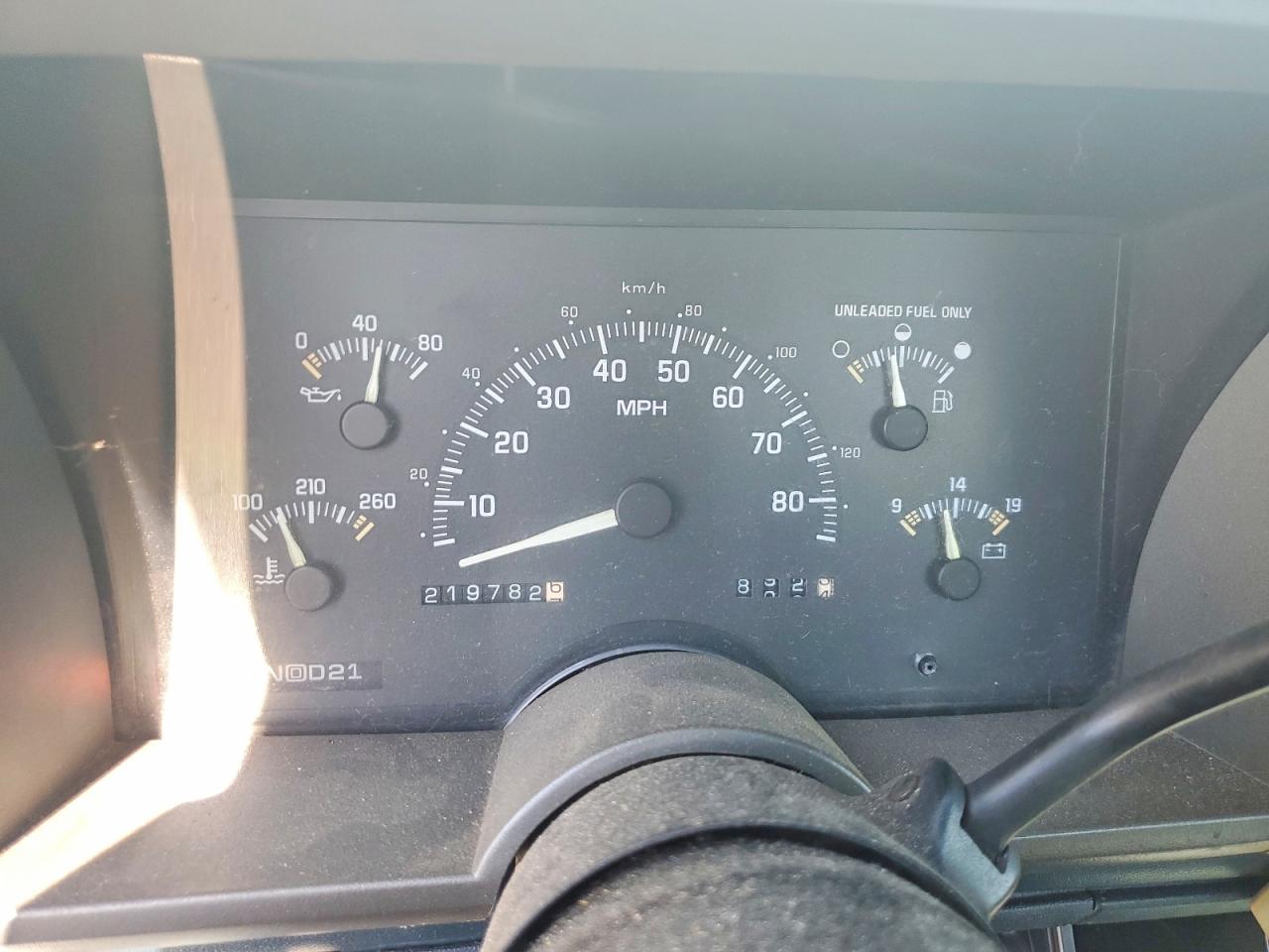 1994 Chevrolet Gmt-400 C1500 White vin: 1GCDC14H6RE124272