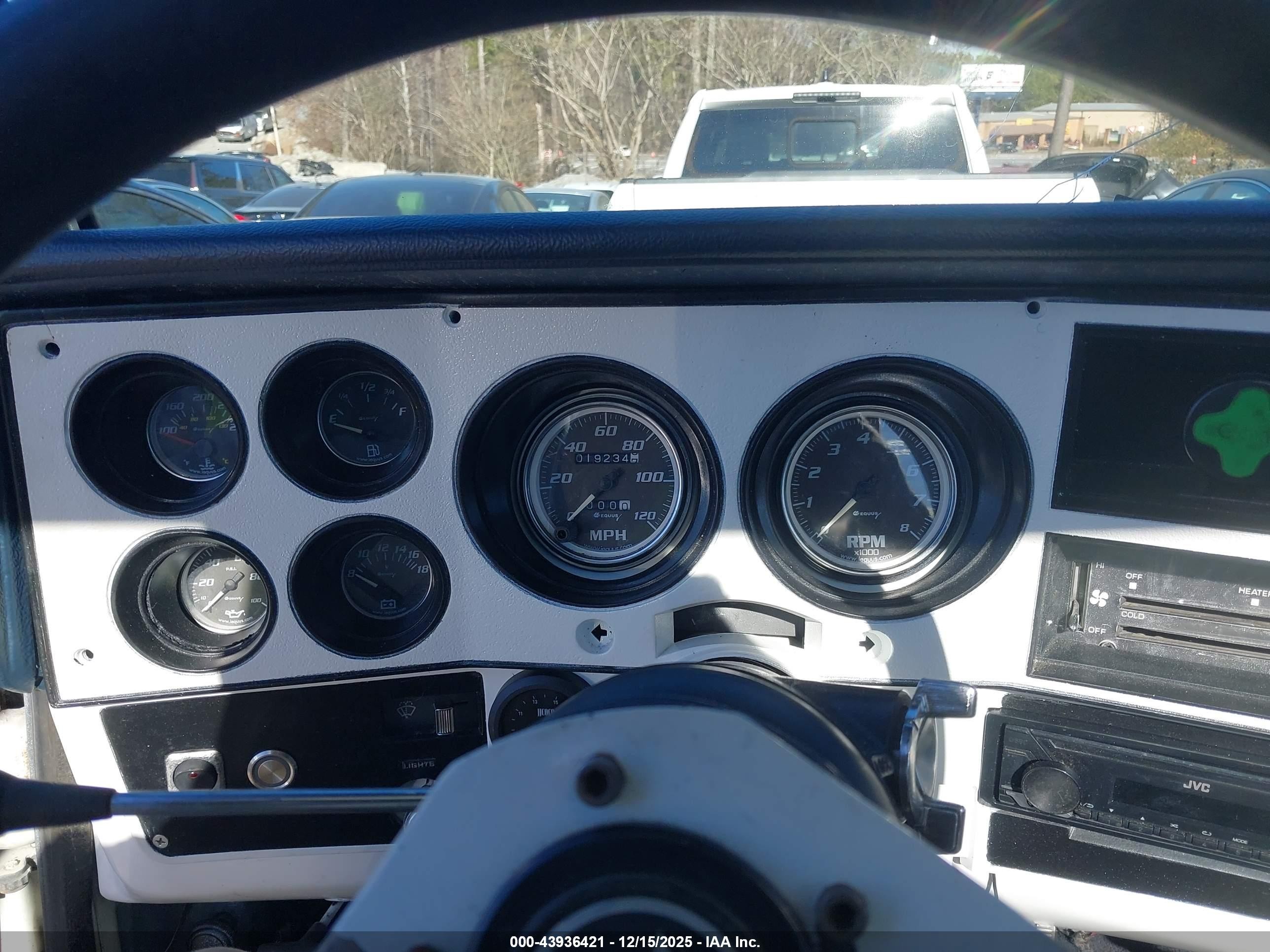 1982 Chevrolet C10   White vin: 1GCDC14H7CJ162608