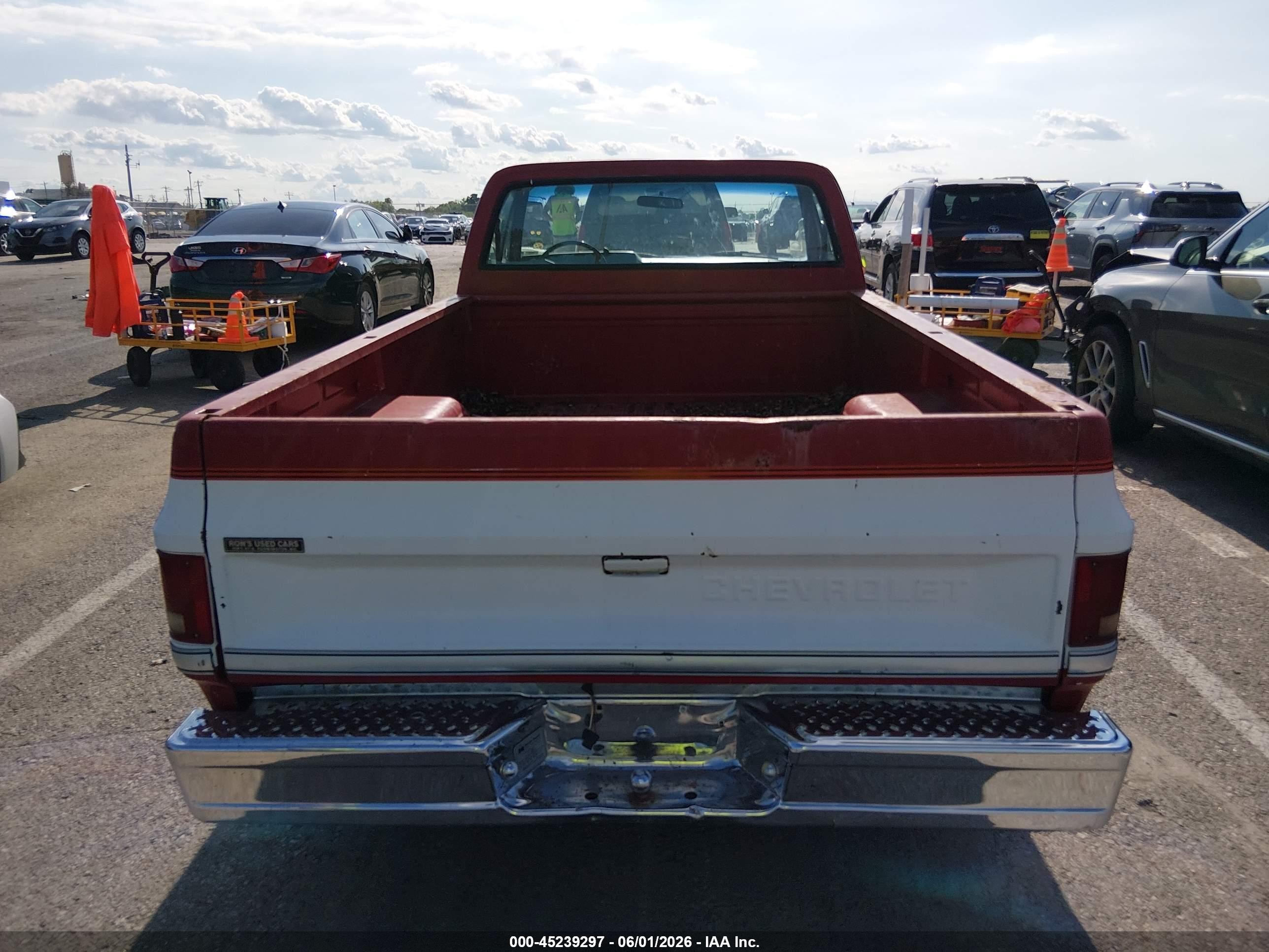 1986 Chevrolet C10   Белый vin: 1GCDC14H7GS162429