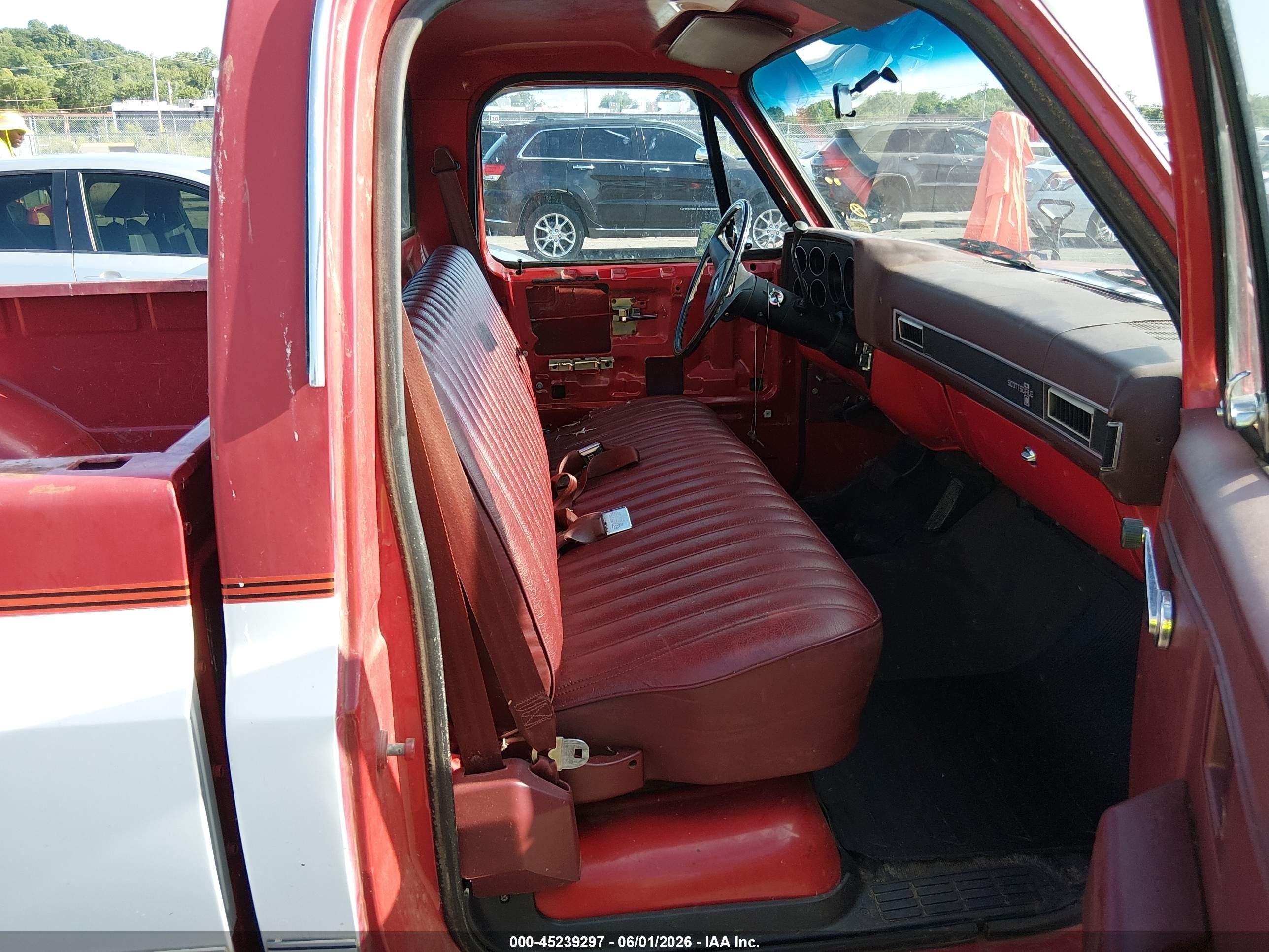 1986 Chevrolet C10   Белый vin: 1GCDC14H7GS162429