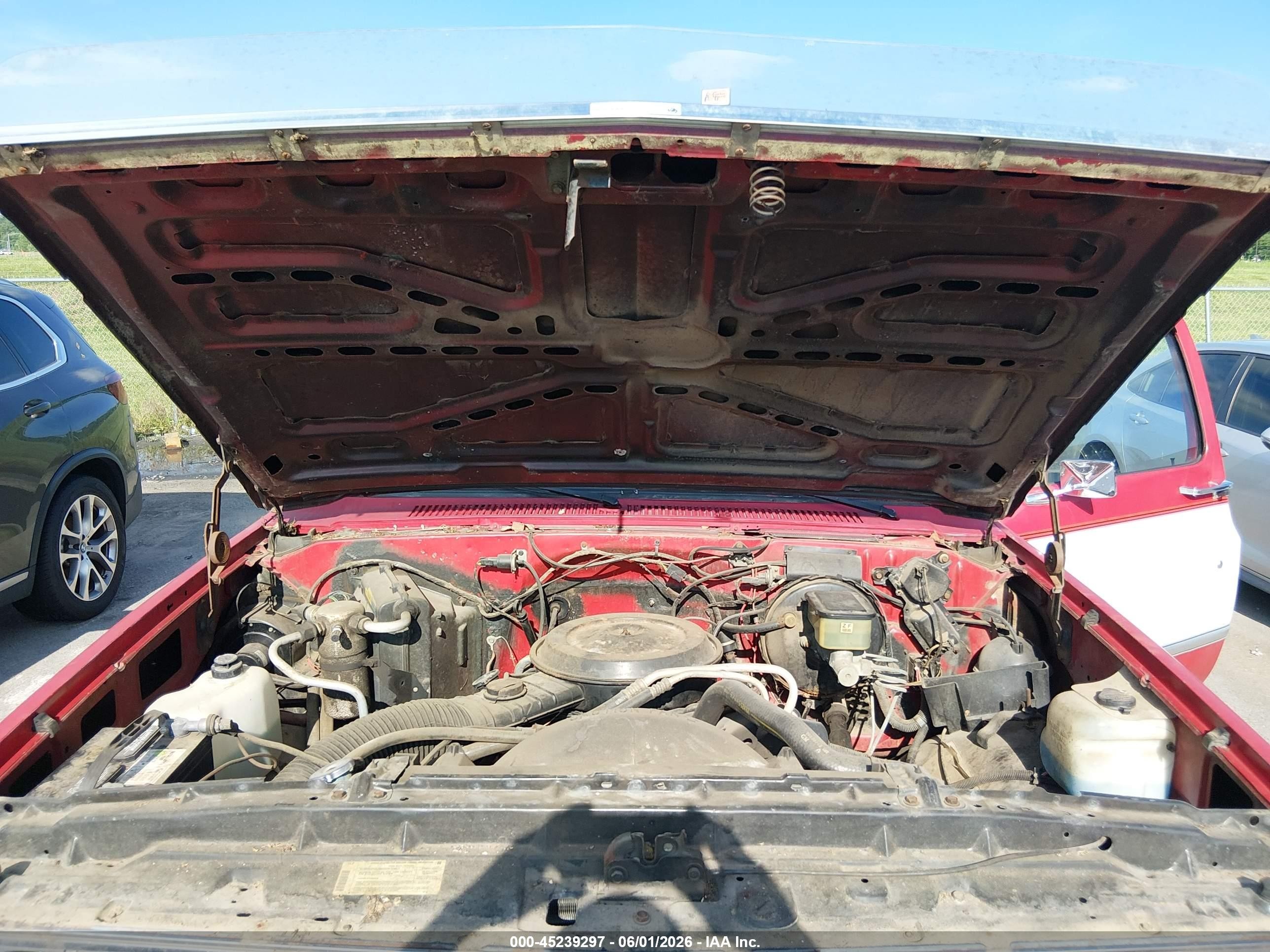 1986 Chevrolet C10   Белый vin: 1GCDC14H7GS162429