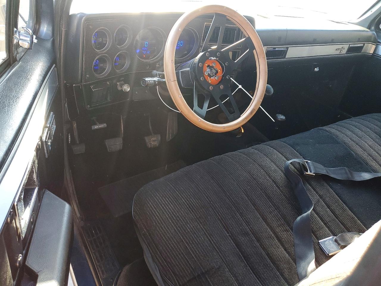 1984 Chev C10 Синий vin: 1GCDC14H9EF342100